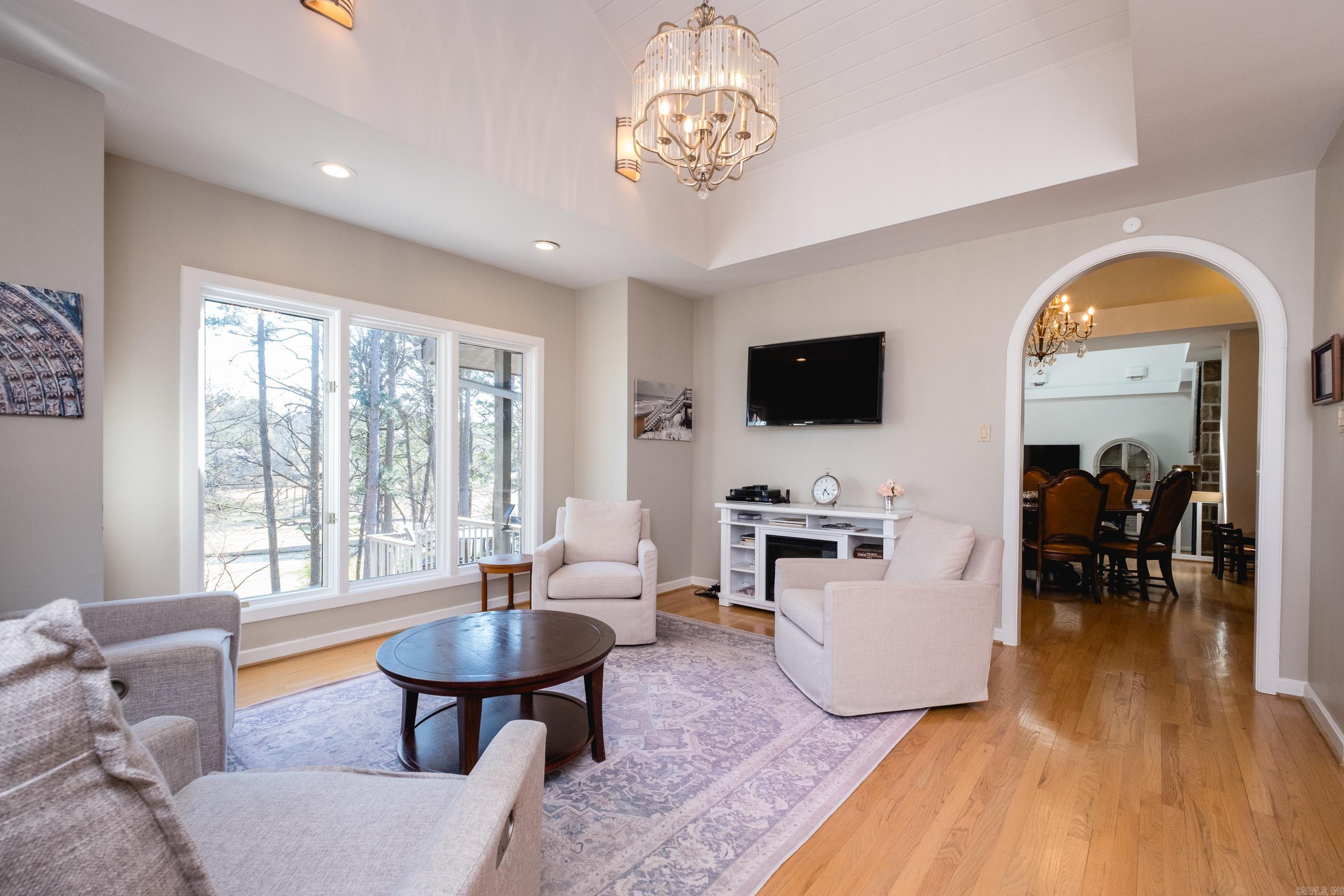 PLEASANT VALLEY - Residential