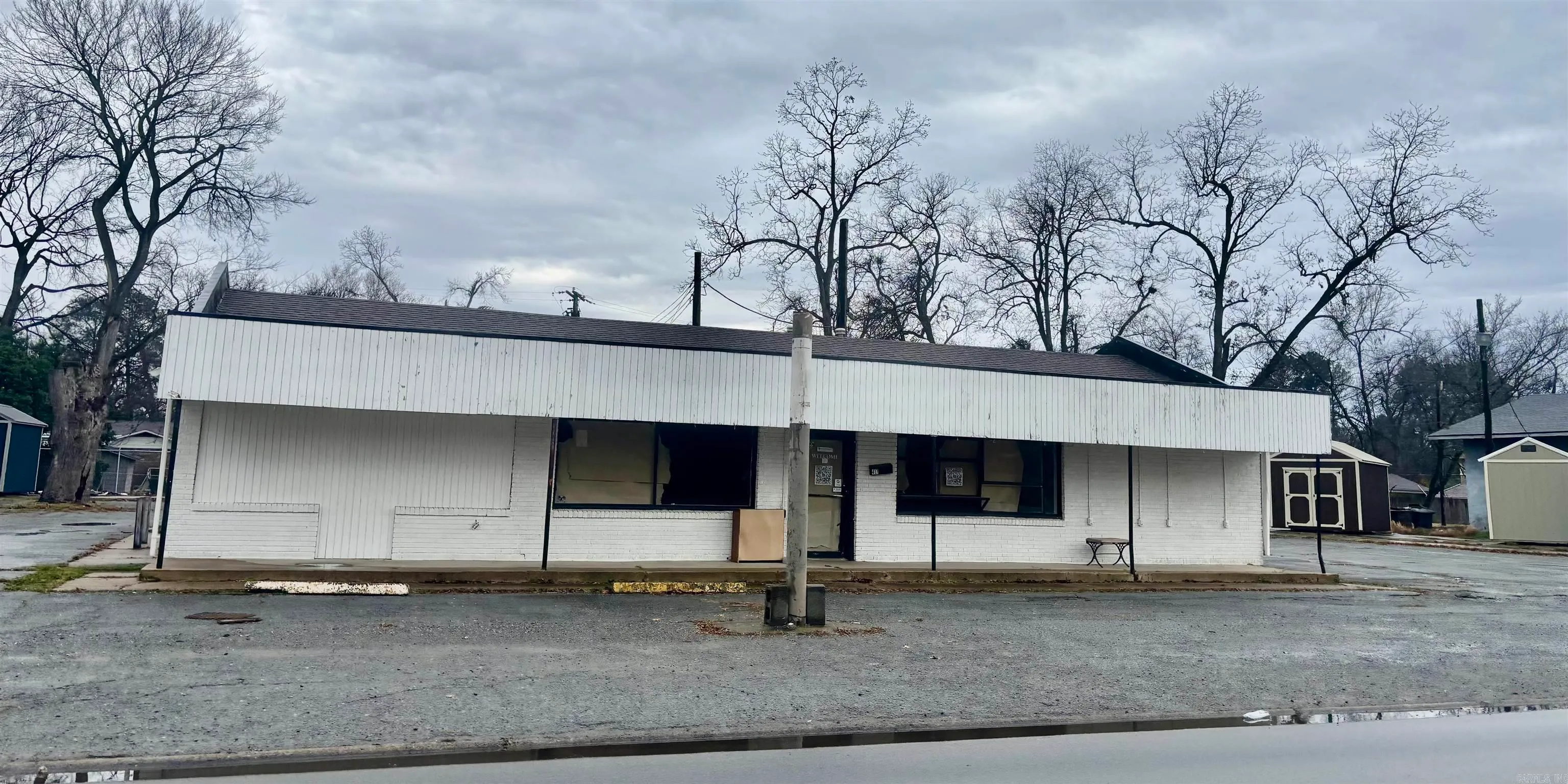 Lonoke, Arkansas 72086, United States, ,Commercial,Pending,23165