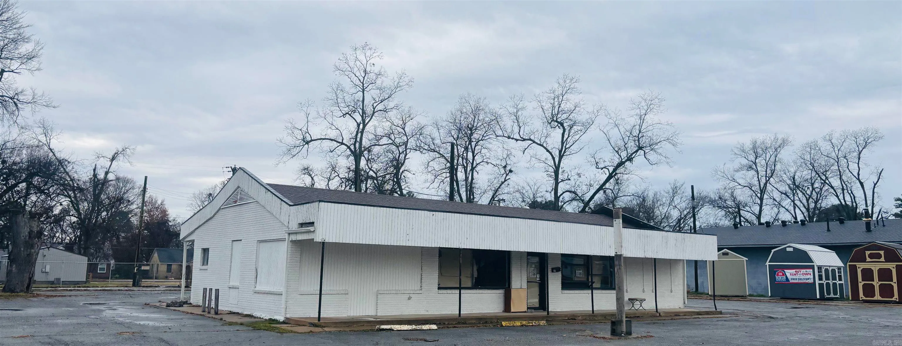 Lonoke, Arkansas 72086, United States, ,Commercial,Pending,23165