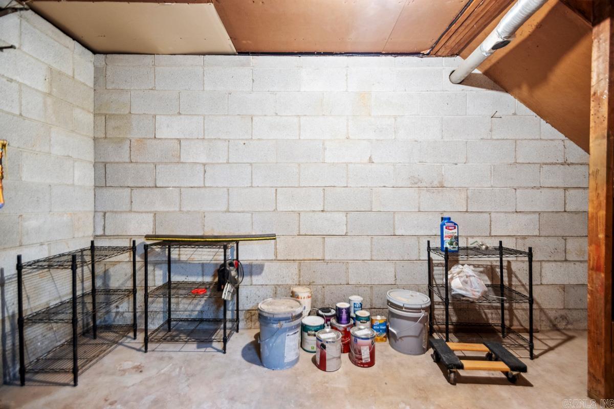 TREASURE HILL - Residential