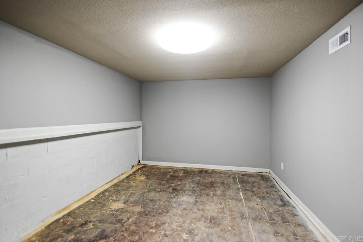 TREASURE HILL - Residential