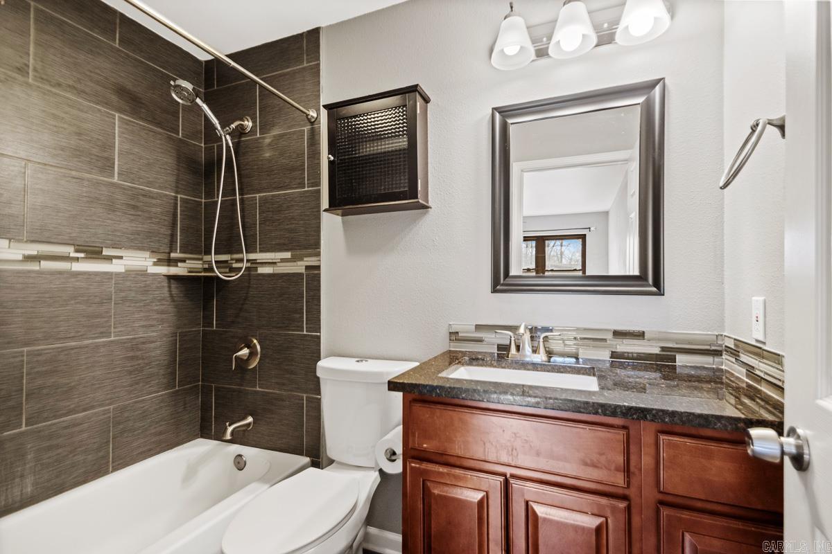 TREASURE HILL - Residential