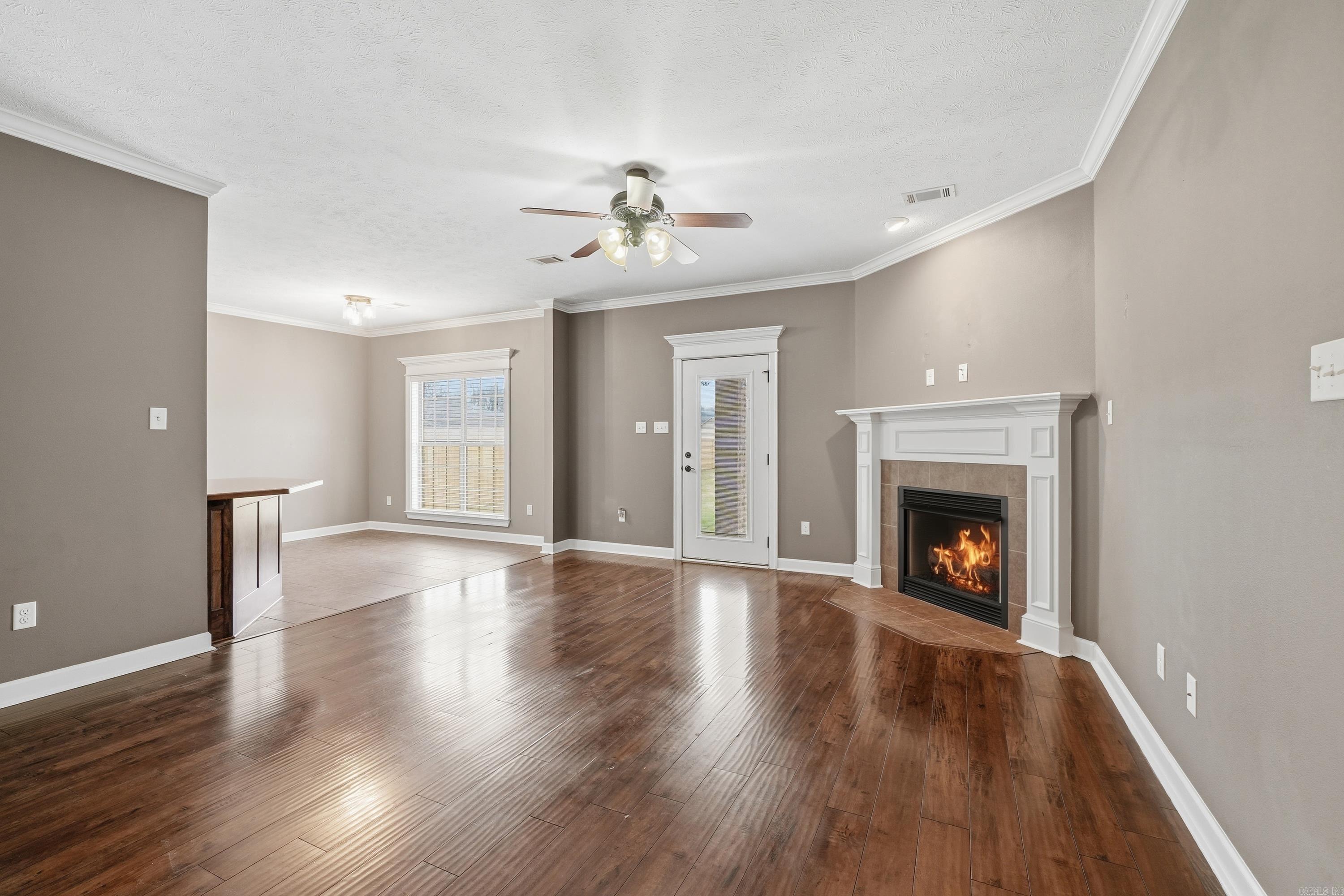 OAK TREE SUB - Residential