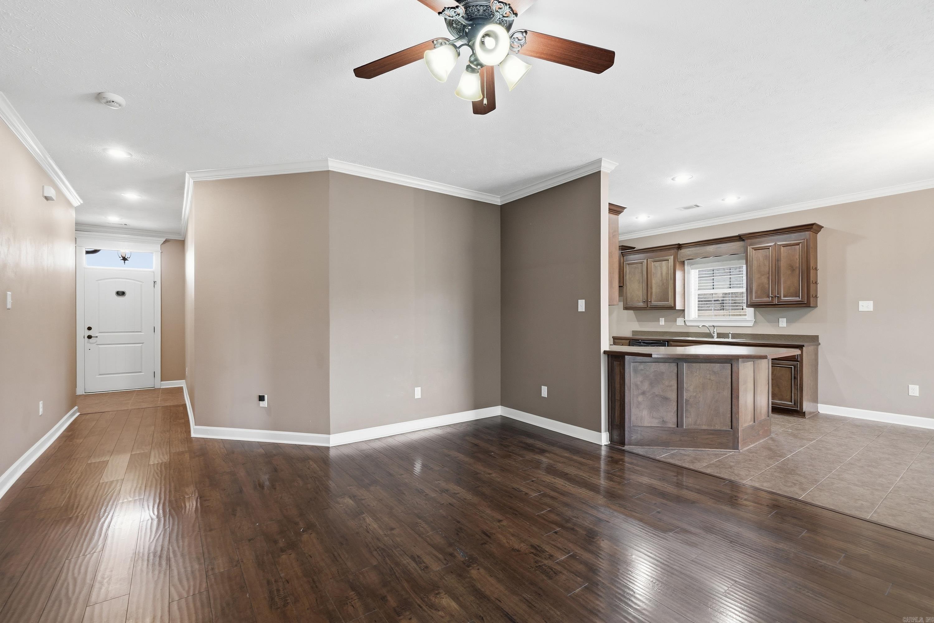 OAK TREE SUB - Residential