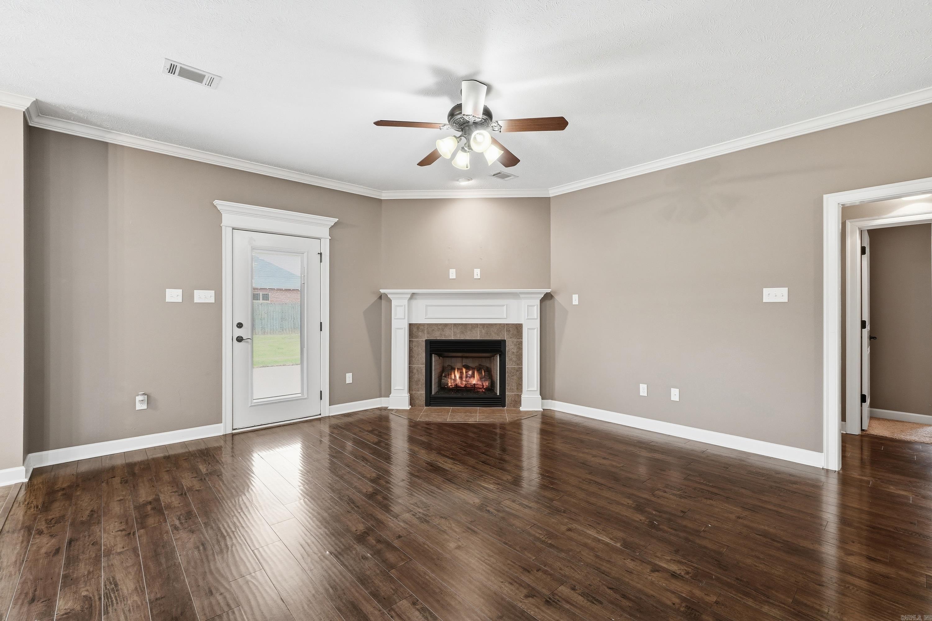 OAK TREE SUB - Residential