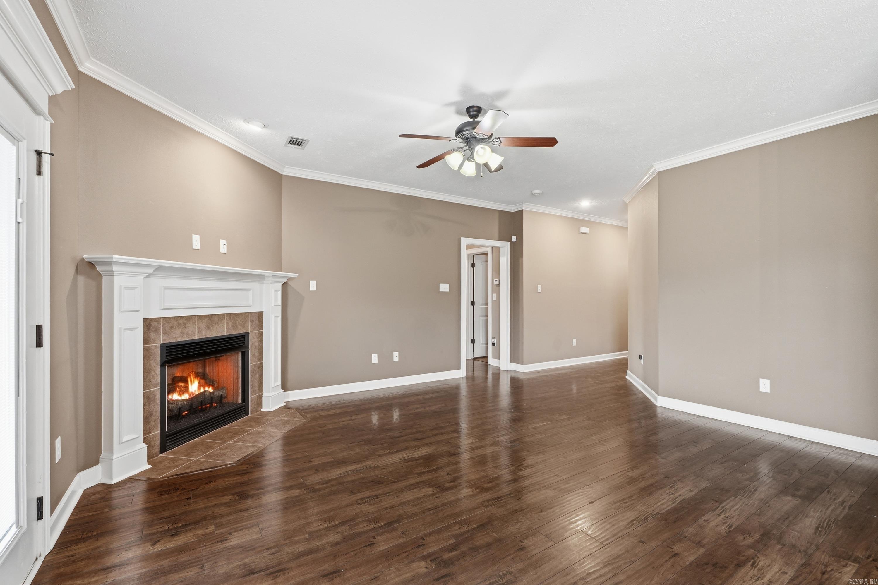 OAK TREE SUB - Residential