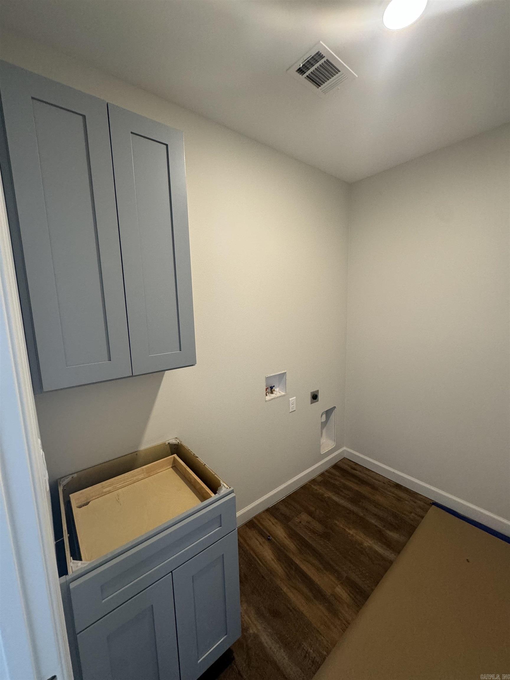 WALNUT VALLEY - Residential