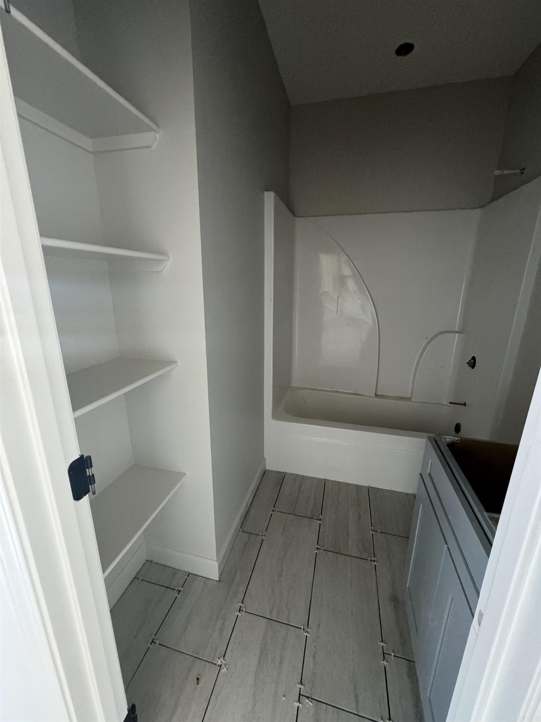 WALNUT VALLEY - Residential