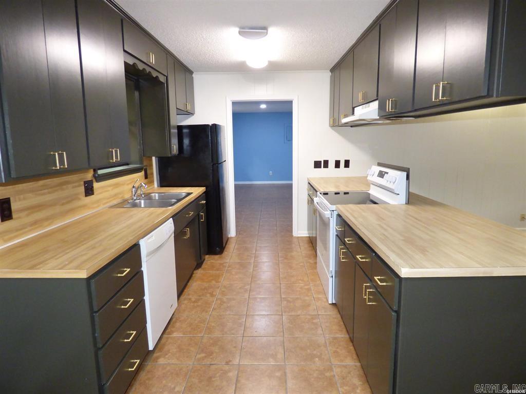 SOUTHERN HILLS - Residential