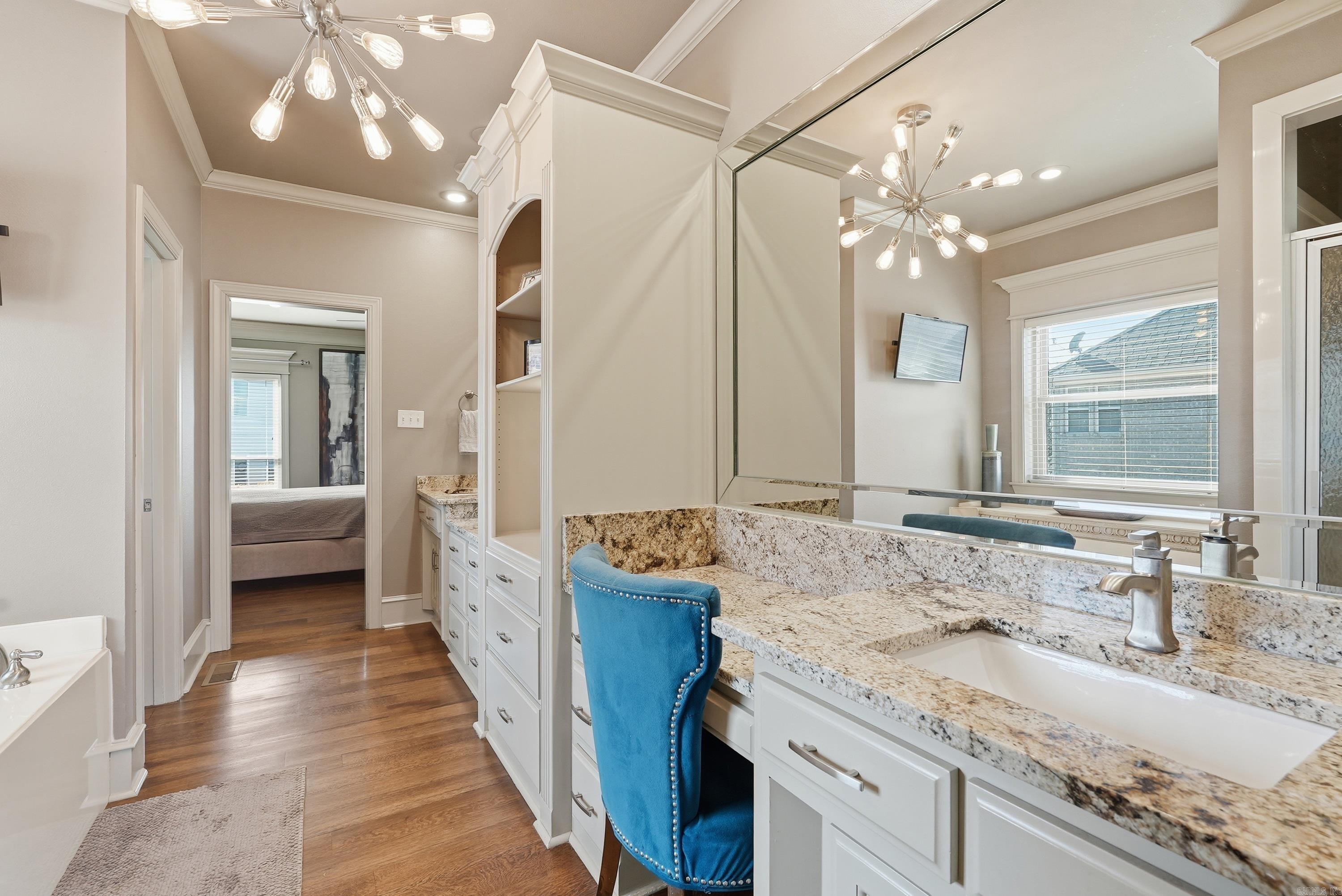 OVERBROOK - Residential