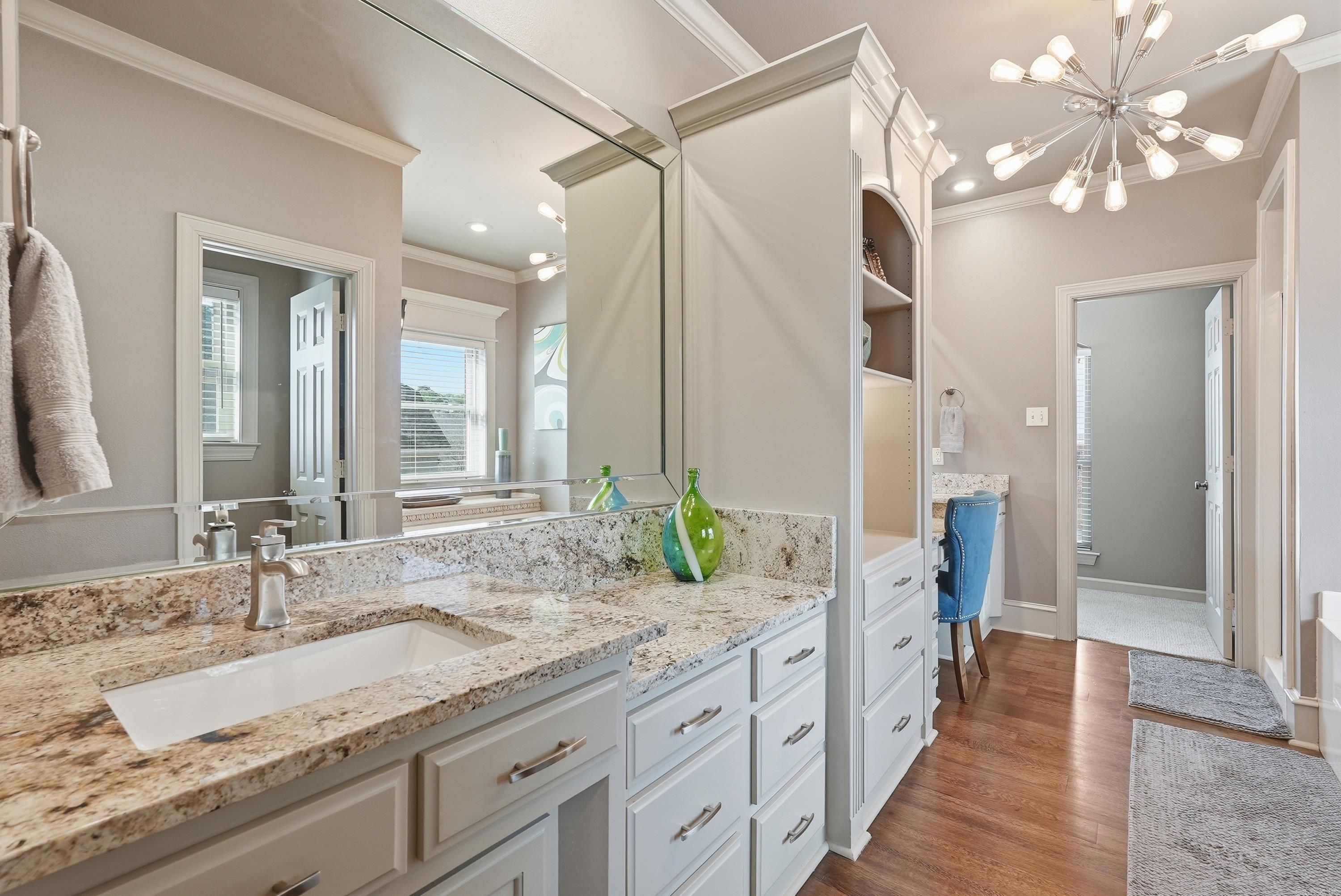 OVERBROOK - Residential