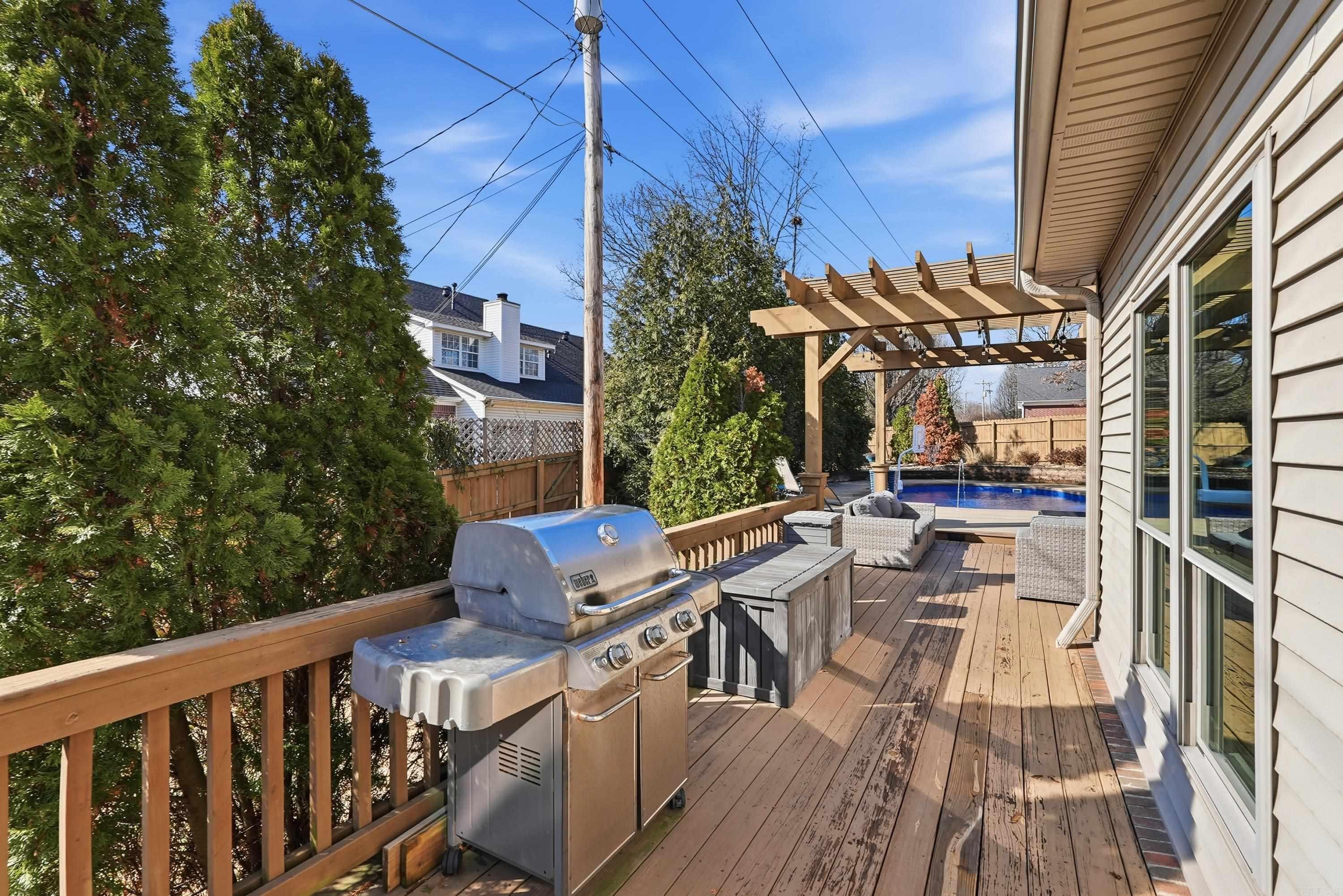 OVERBROOK - Residential