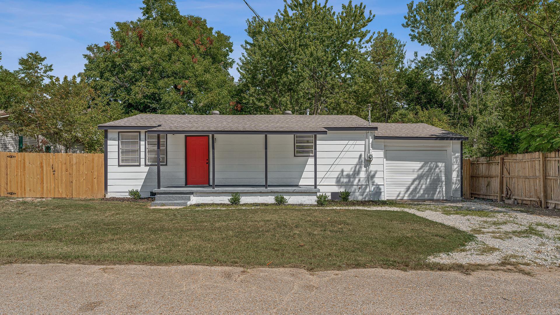 New listing and this one is Plum Cute! Freshly remodeled and move-in ready, this 3-bedroom, 1.5-bath home shines with brand-new updates throughout. Step inside to discover luxury vinyl plank flooring, fresh sheetrock, and new paint inside and out. The kitchen sparkles with all-new appliances, while the easy-care yard and brand-new wood privacy fence make outdoor living a breeze. A new roof, single garage, and thoughtful finishes add peace of mind and style to this approx. 1,000 sq. ft. home. If youāre looking for a move-in ready charmer with modern updates, this one is plum perfect!