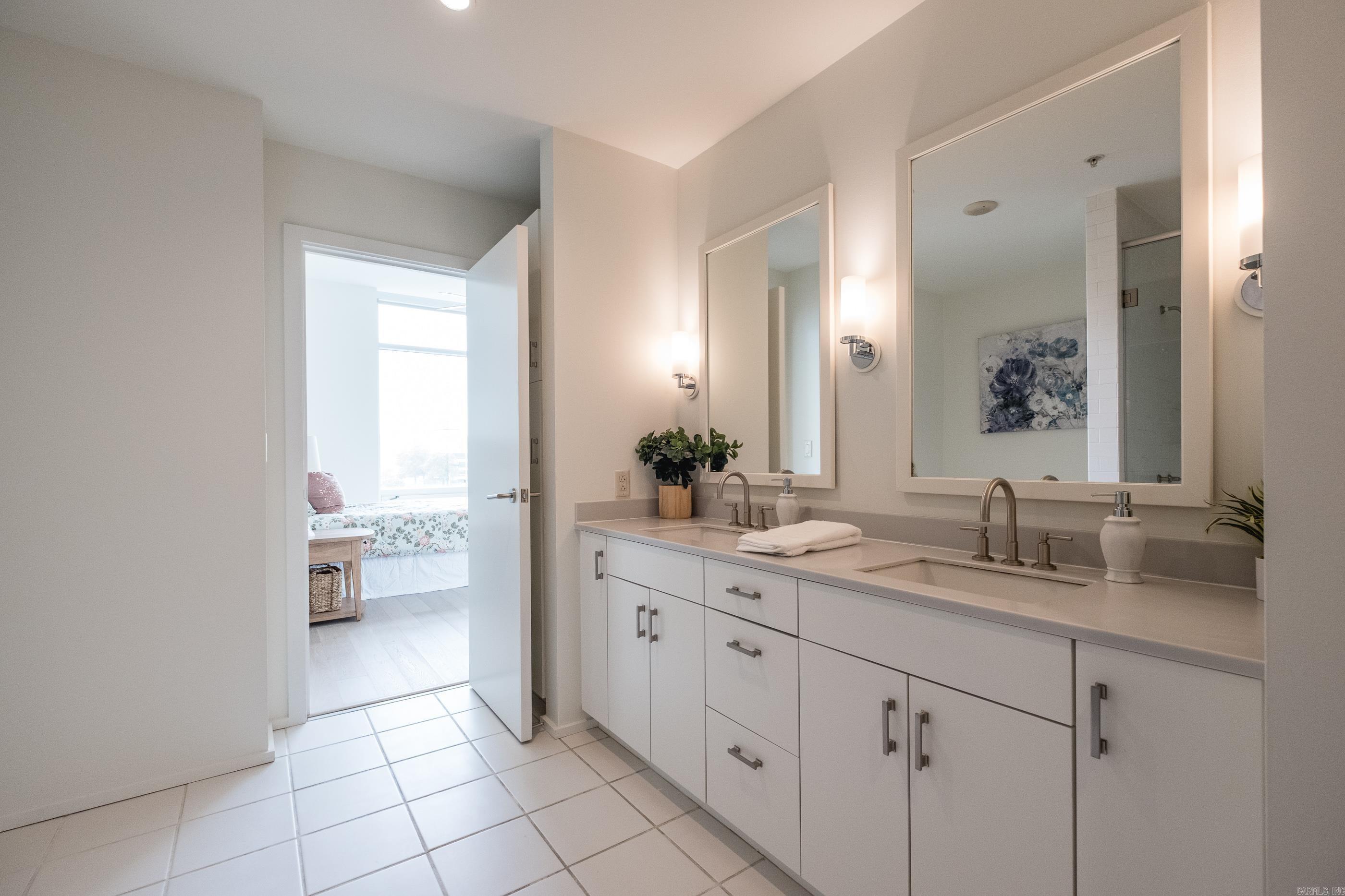 300 THIRD HPR - Residential