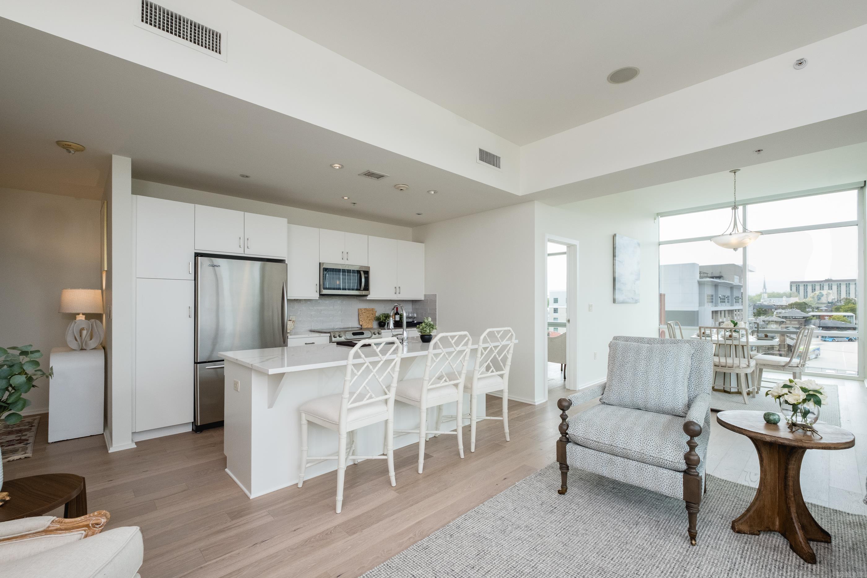 300 THIRD HPR - Residential