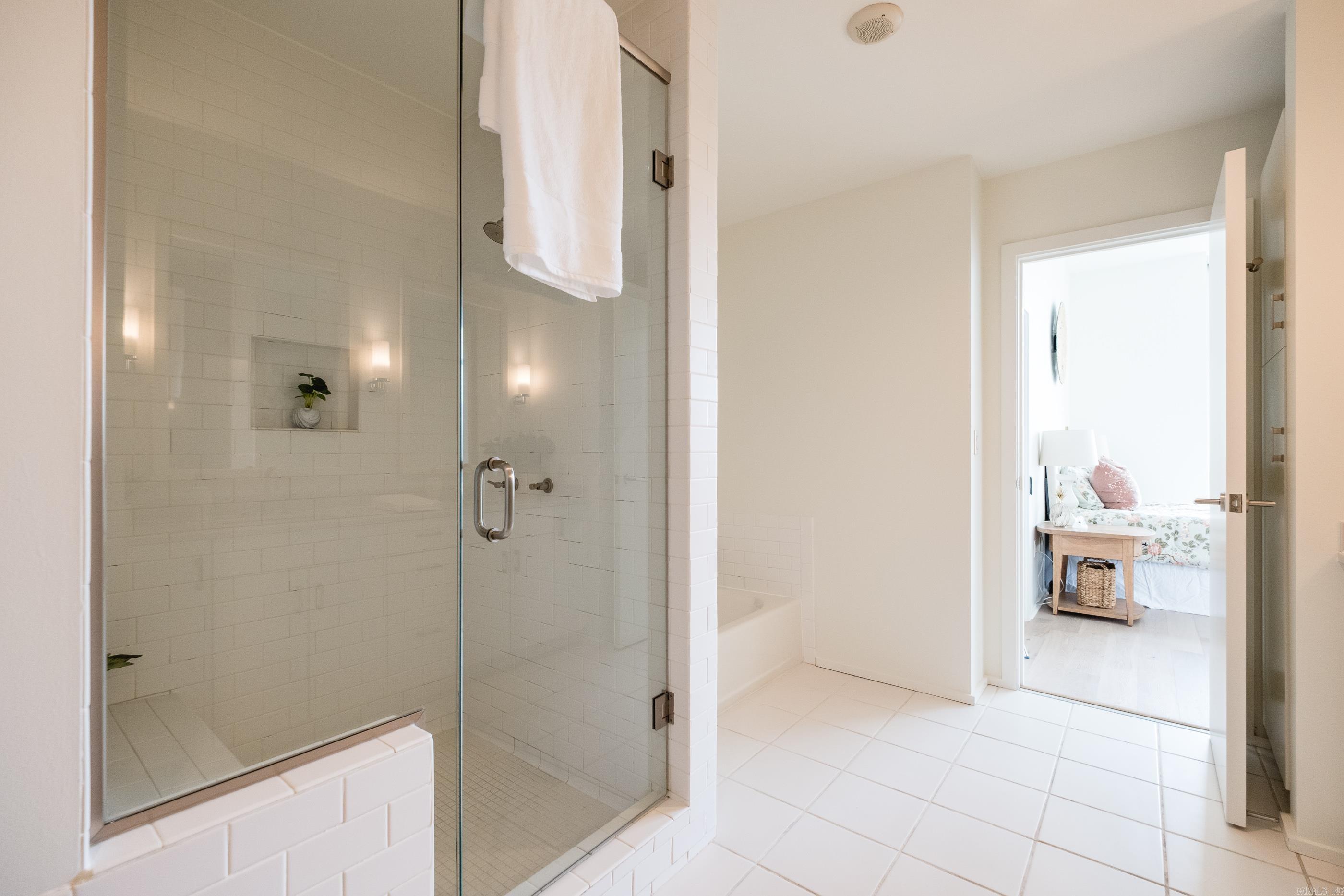 300 THIRD HPR - Residential