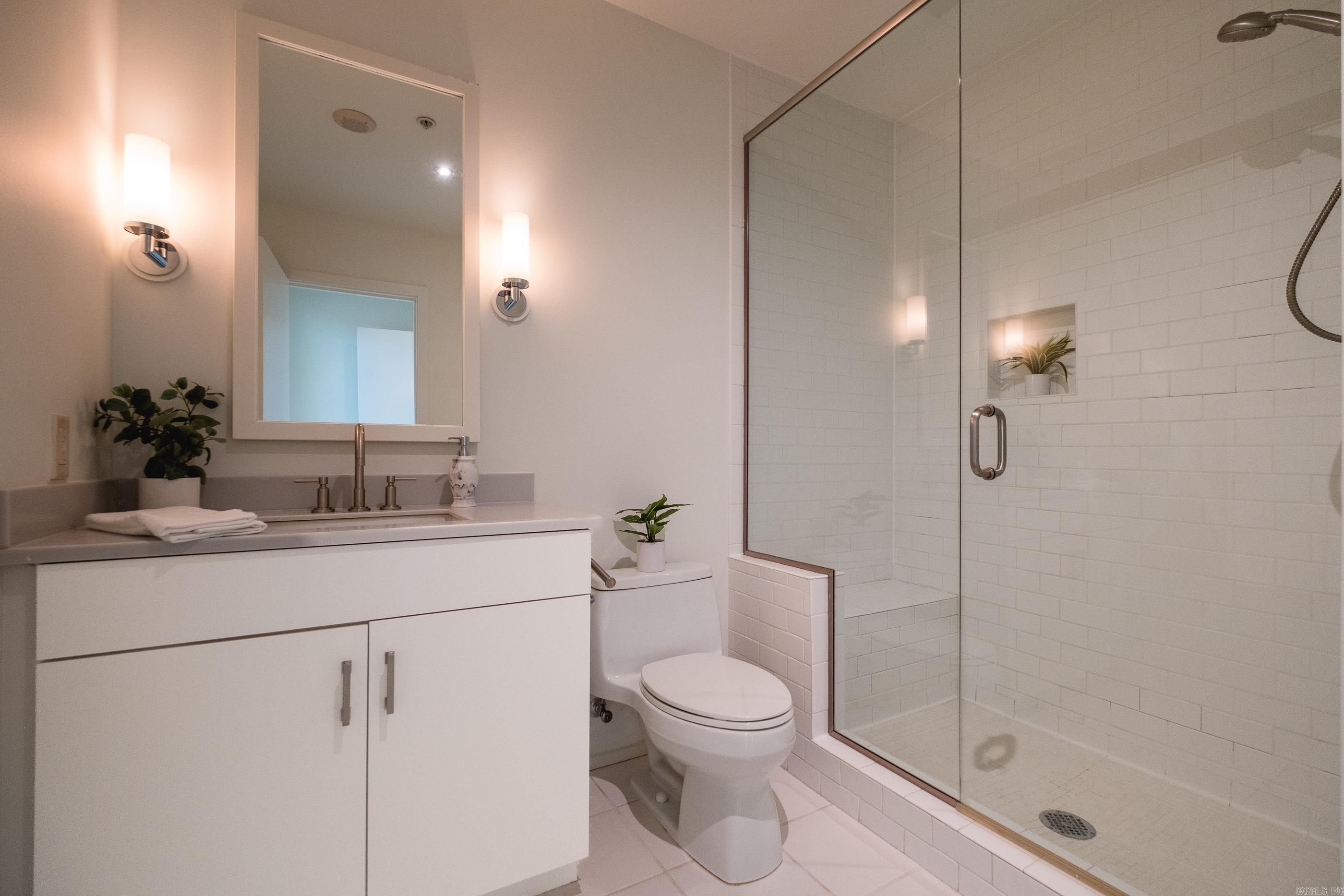 300 THIRD HPR - Residential