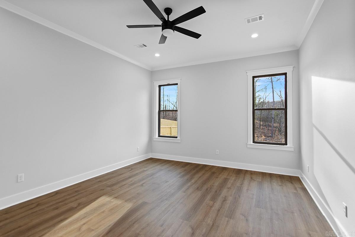 MILLERS GLENN - Residential