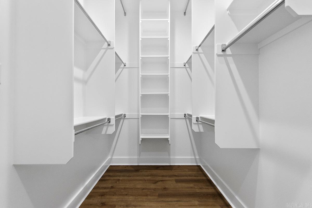 MILLERS GLENN - Residential