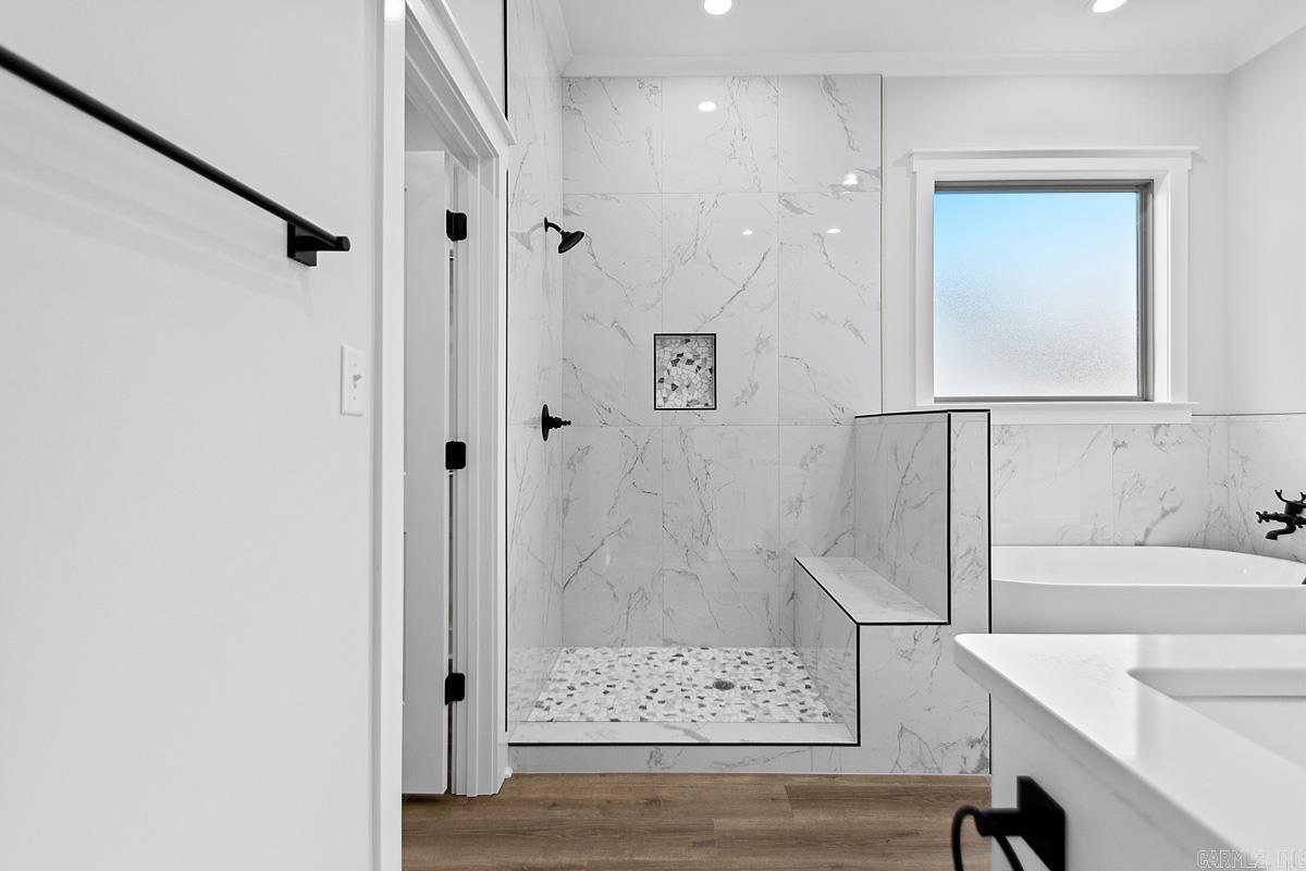 MILLERS GLENN - Residential