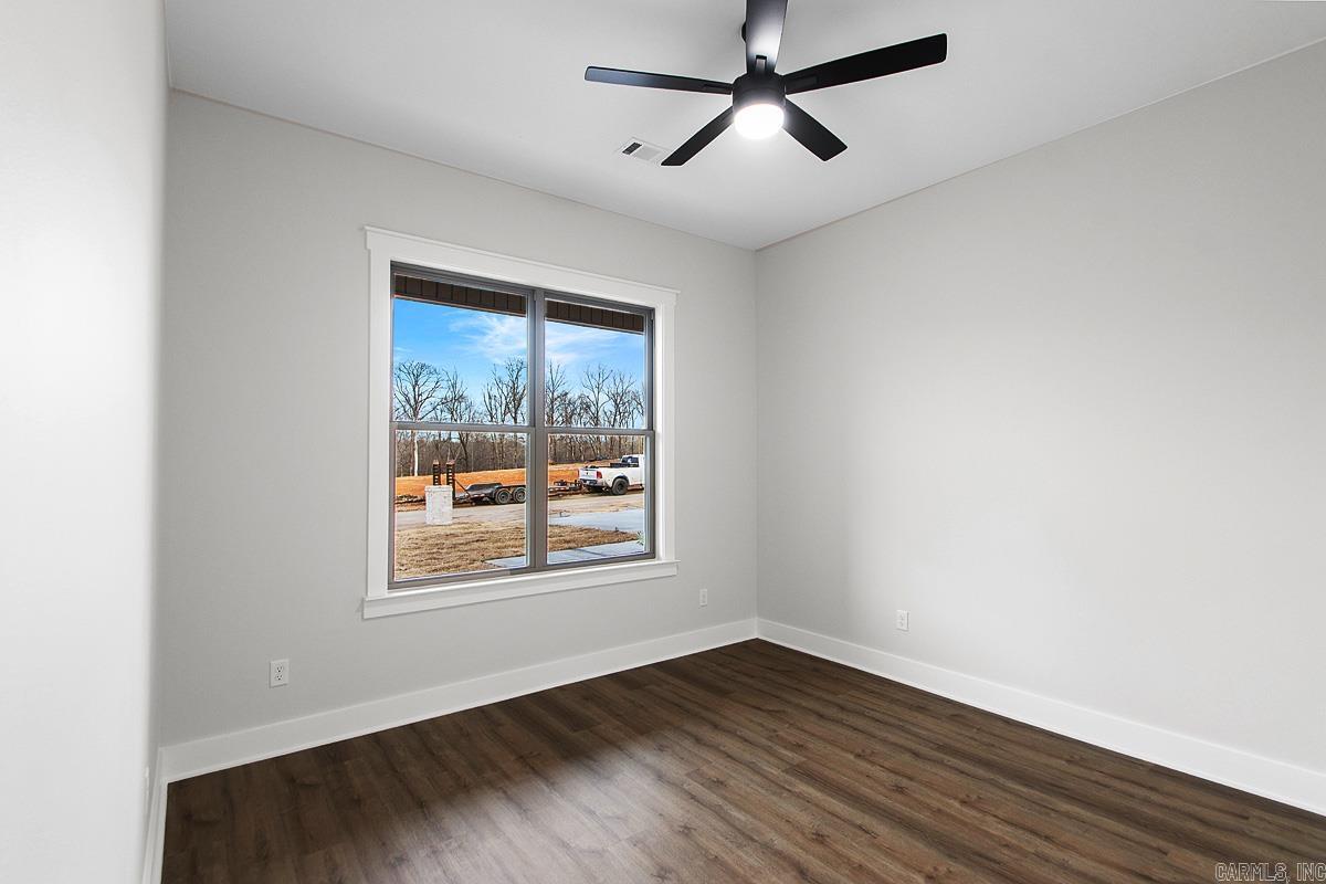 MILLERS GLENN - Residential