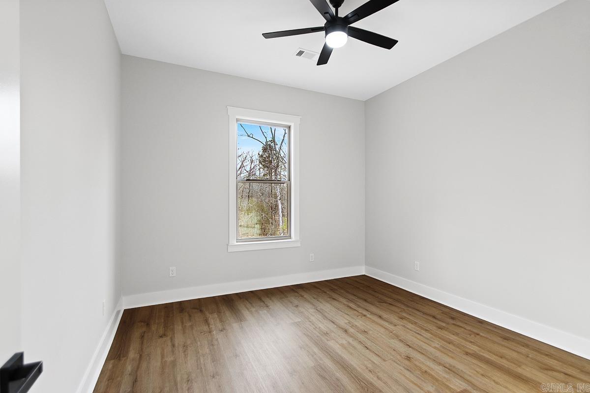 MILLERS GLENN - Residential