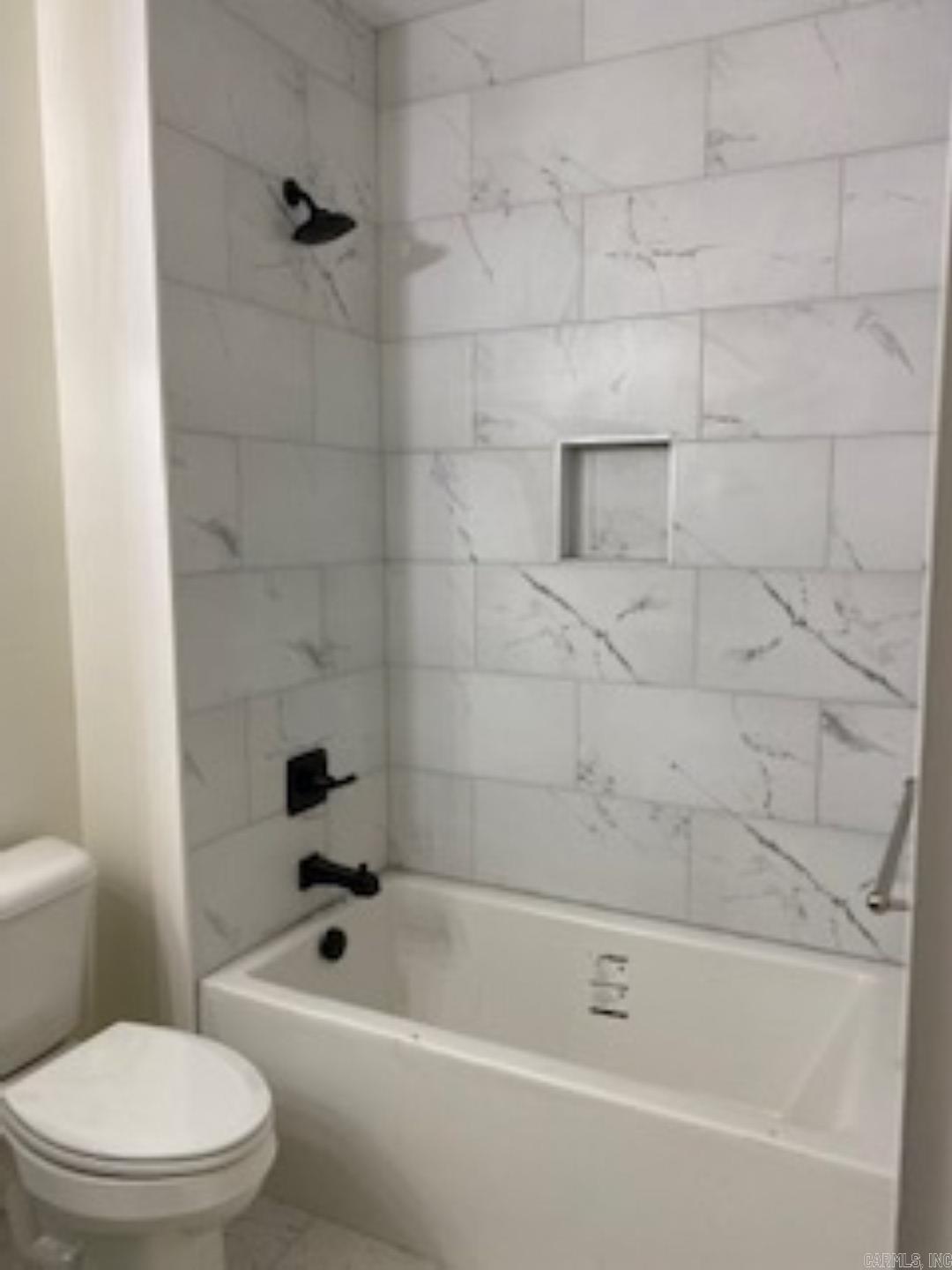 JONQUIL MANORS - Residential