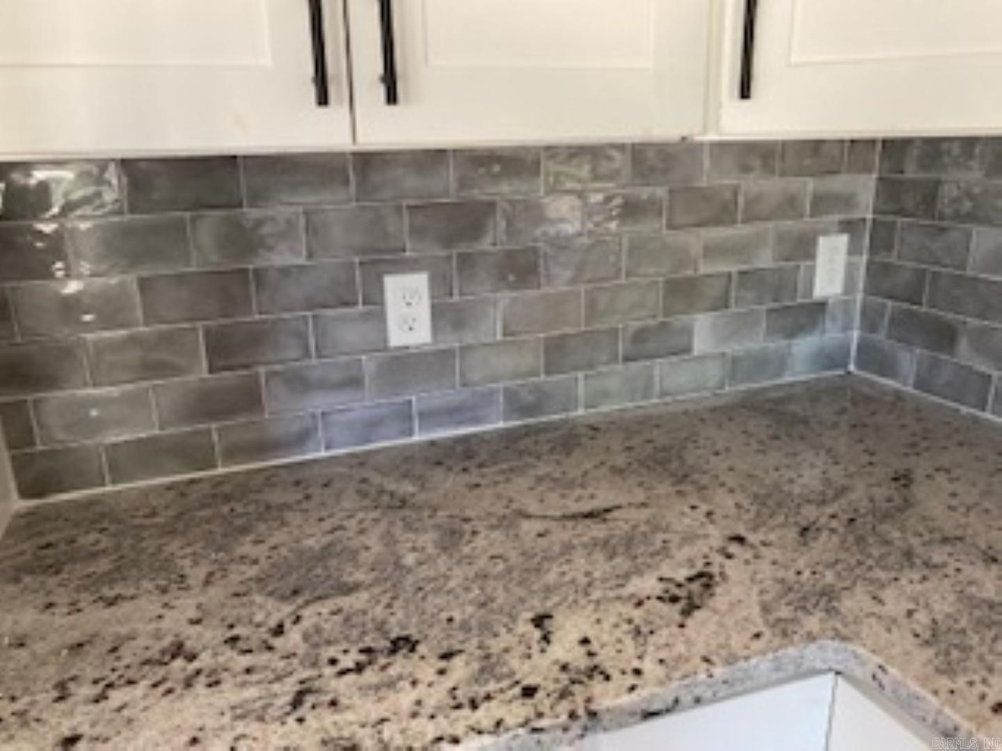 JONQUIL MANORS - Residential