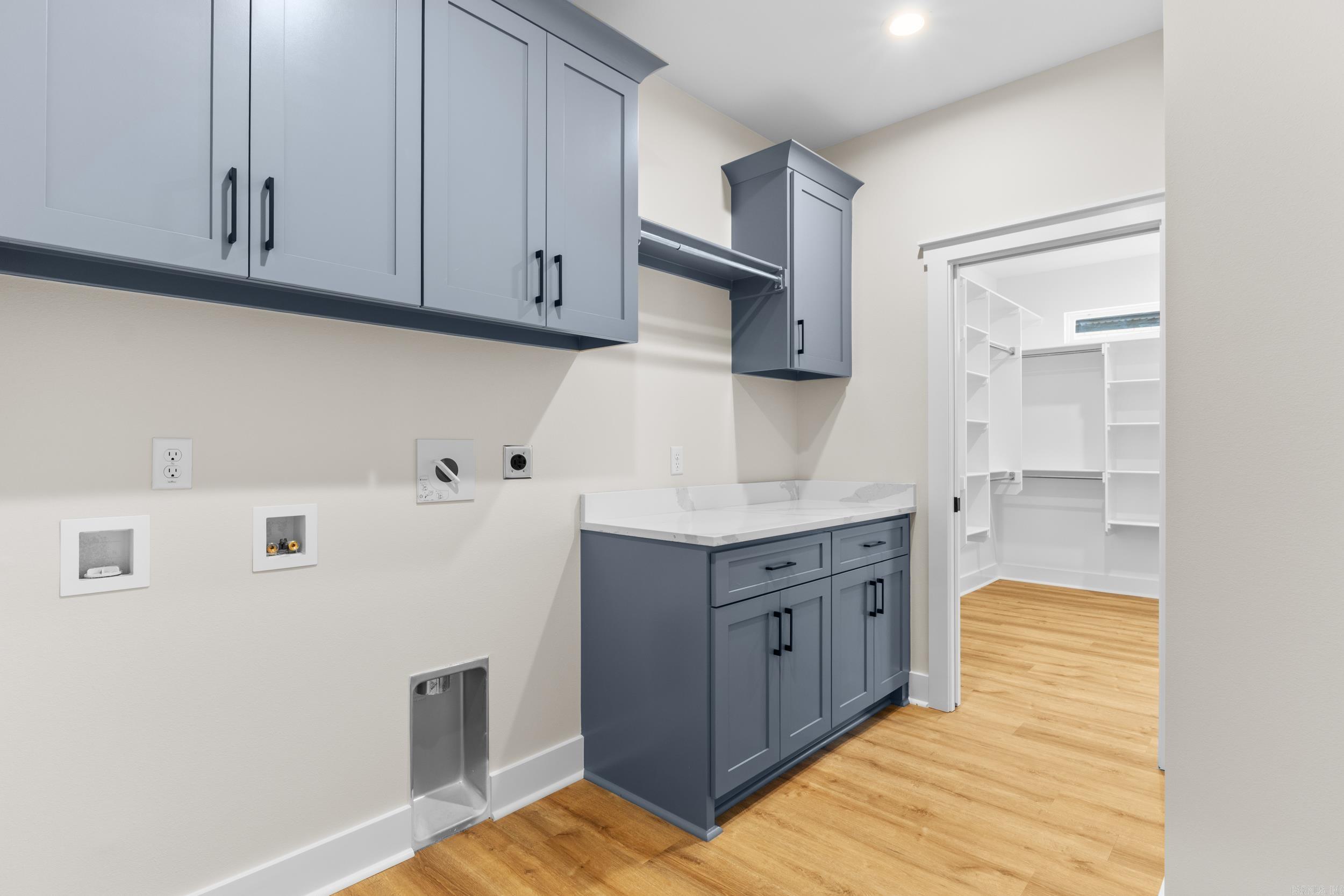 COUNTRY CLUB OF AR THE PH XXIV-C - Residential