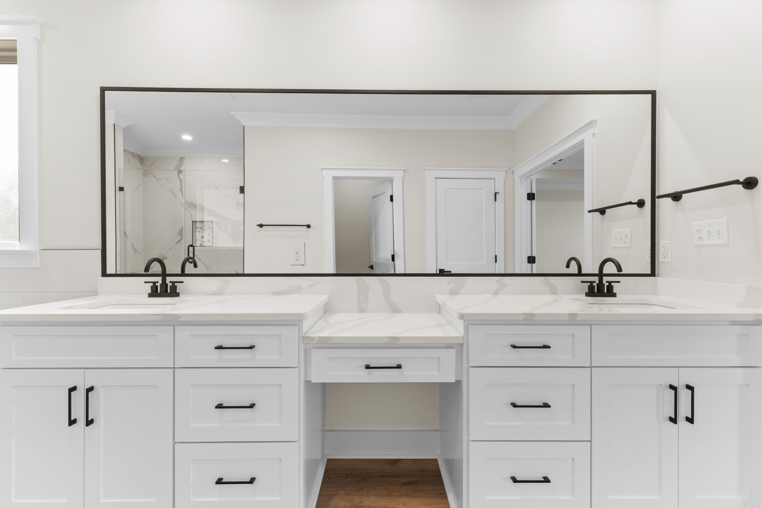 COUNTRY CLUB OF AR THE PH XXIV-C - Residential