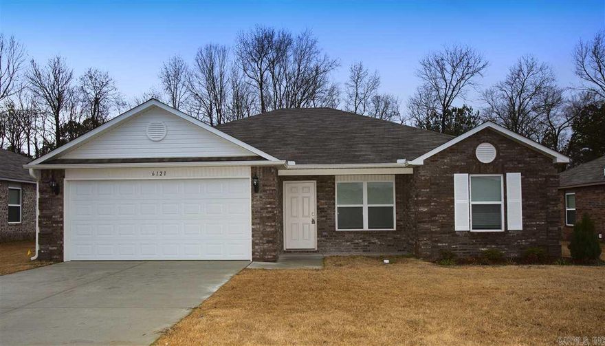 Newly renovated 3bd/2ba home in Alexander ! Open family room and kitchen with breakfast bar . New flooring and paint throughout ! New kitchen ,cabinet , and appliances .Lots of space throughout entire house !  Great Location ! Move in ready !  Give us a call 51-232-8964