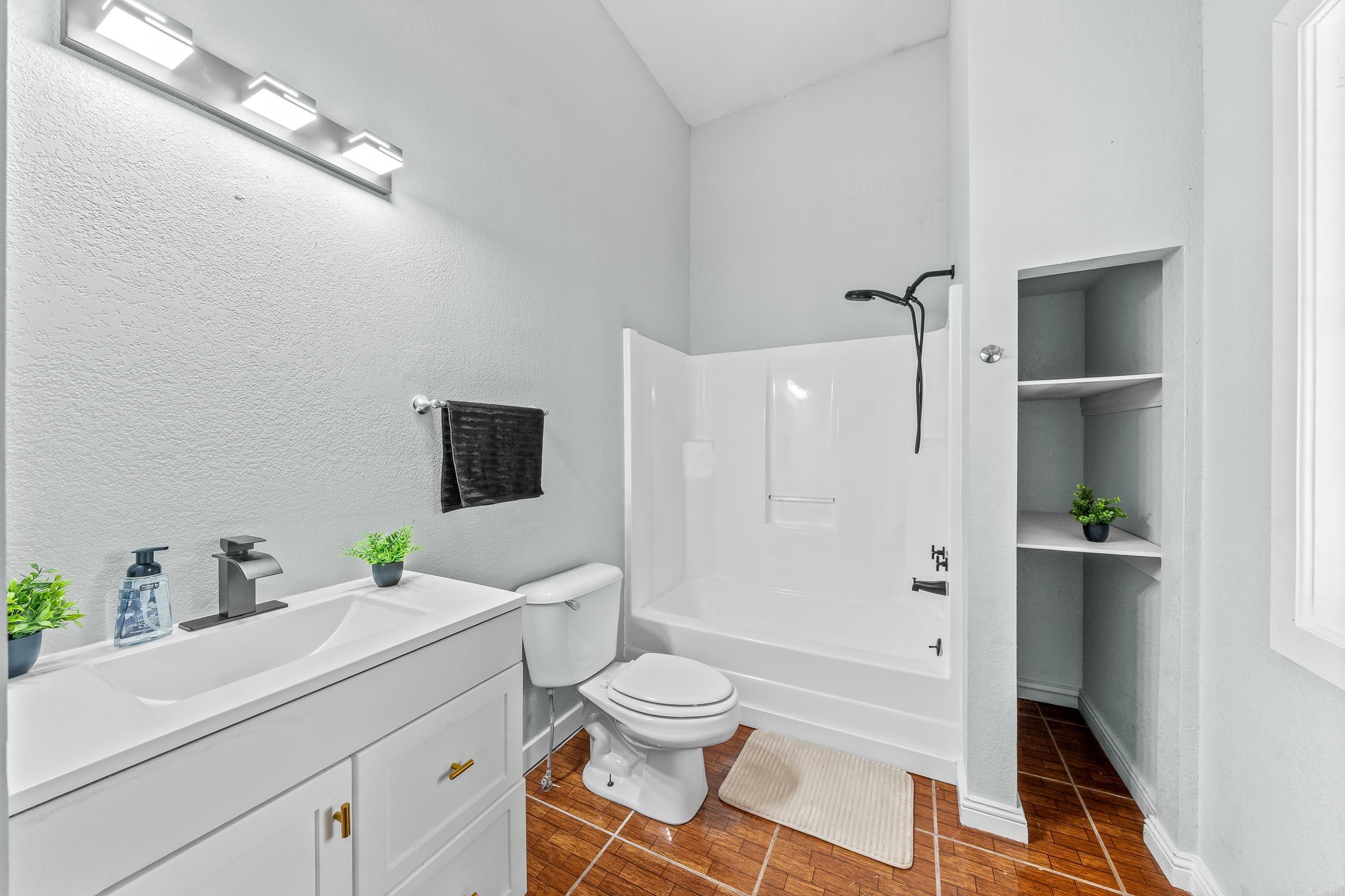 Original Town of Dequeen - Residential