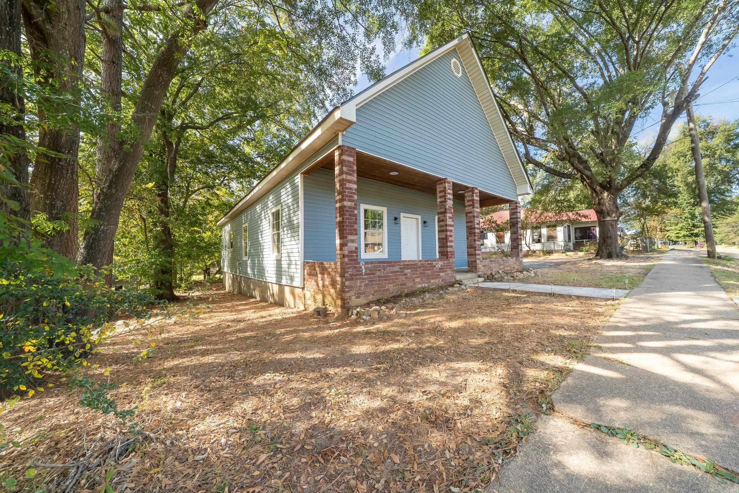 Original Town of Dequeen - Residential