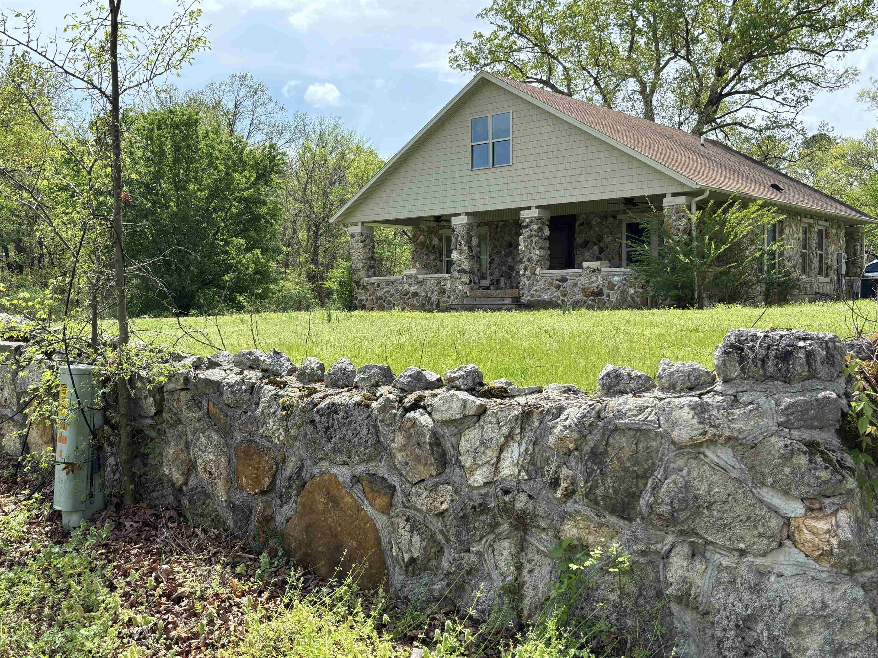 MYERS WESTERN - Residential