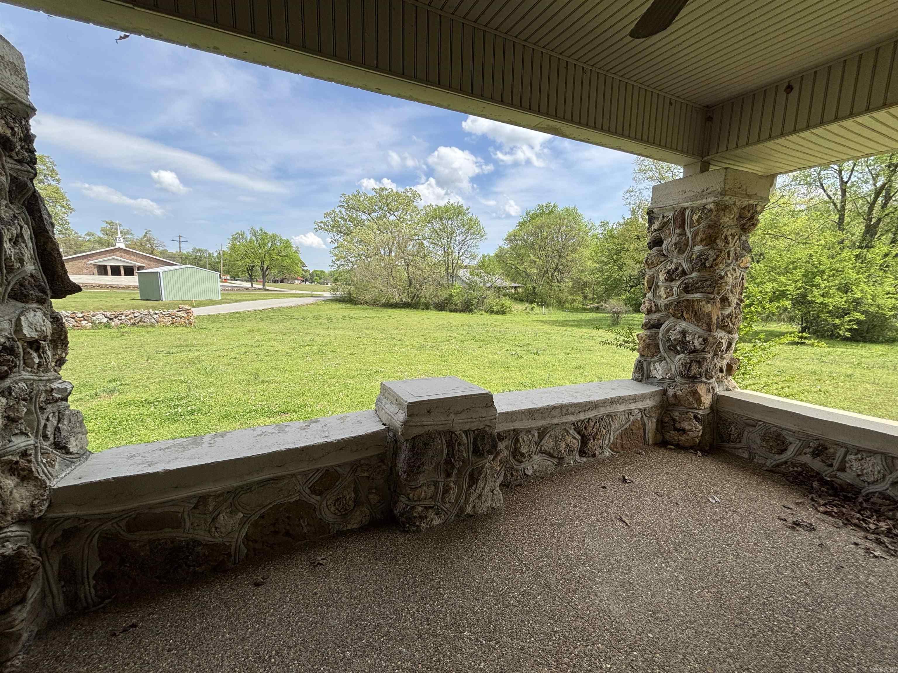 MYERS WESTERN - Residential