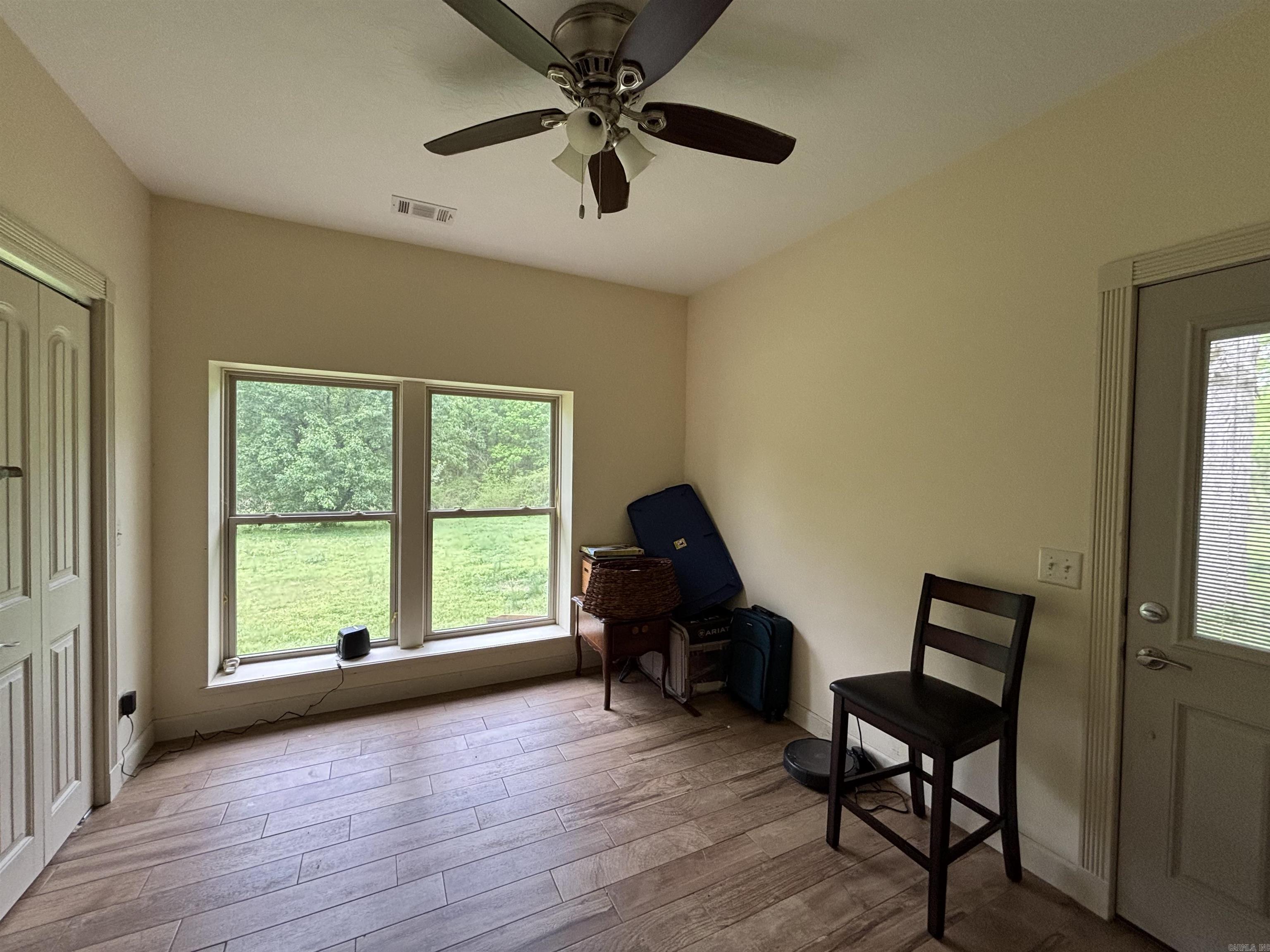 MYERS WESTERN - Residential