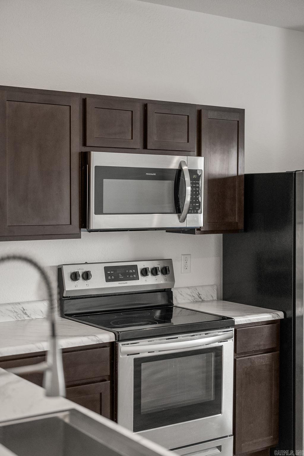 White Oak Village - Residential Lease