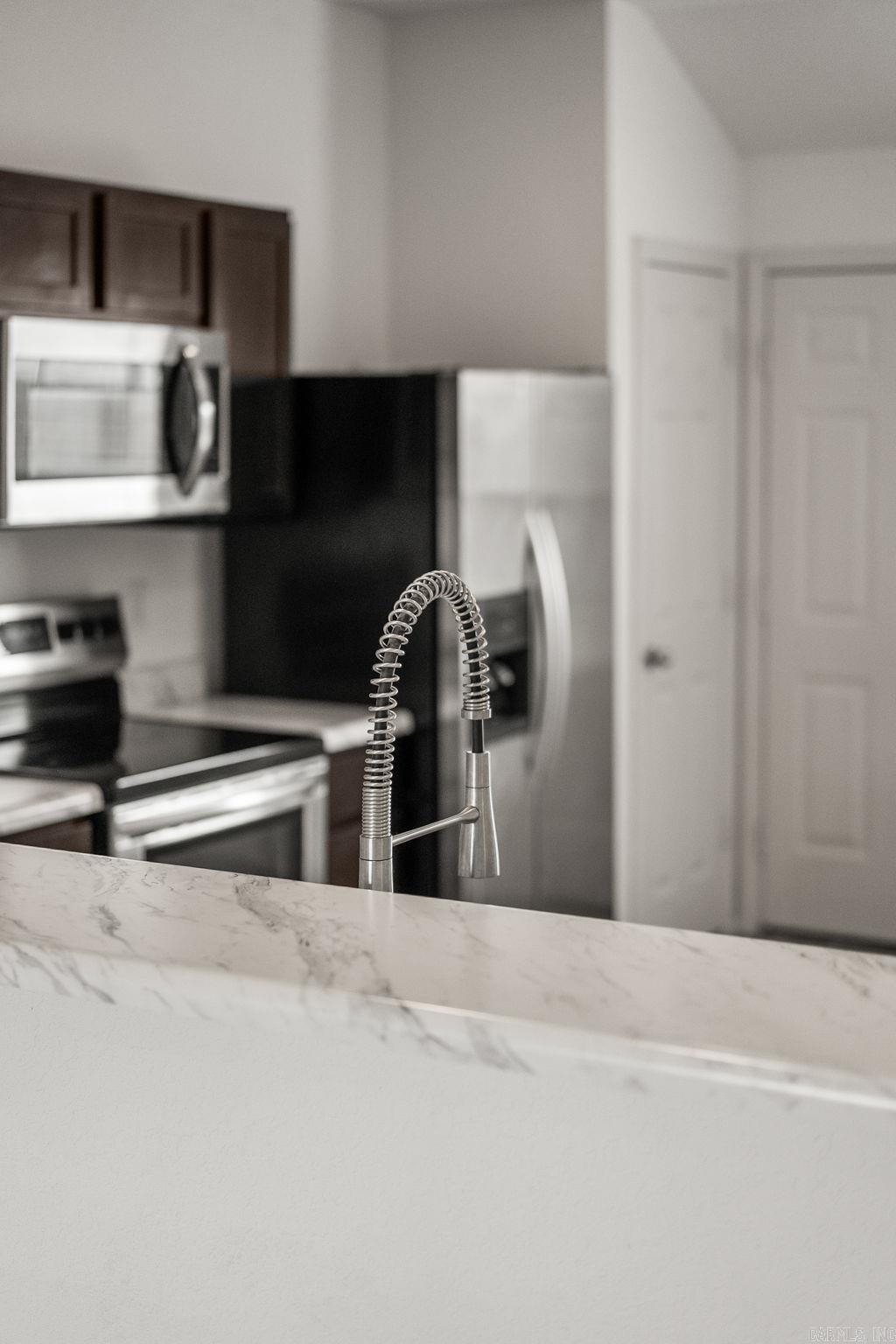White Oak Village - Residential Lease