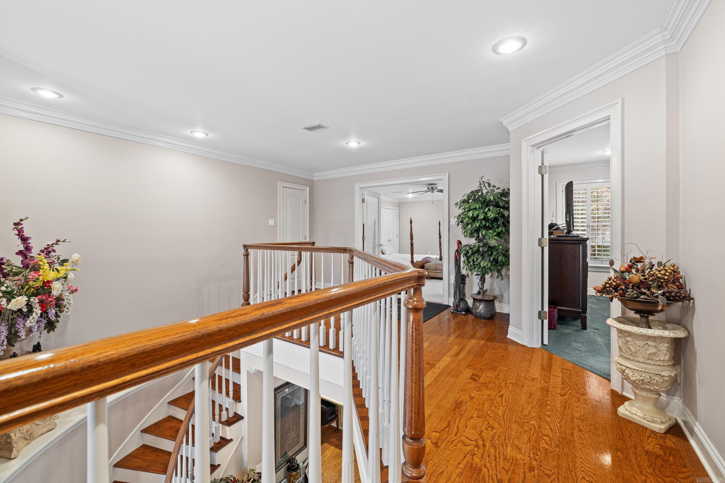 CLUB COVE - Residential