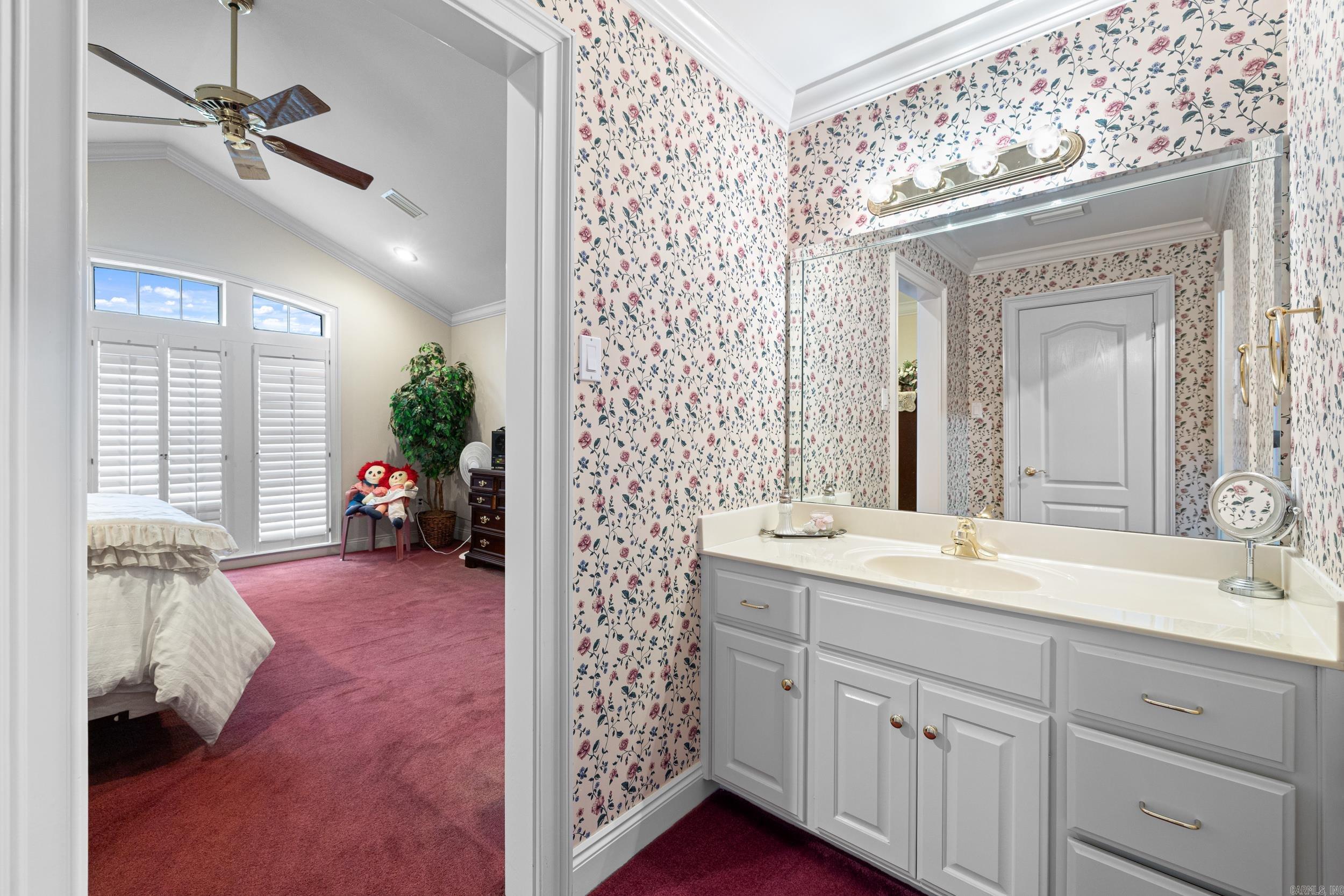 CLUB COVE - Residential