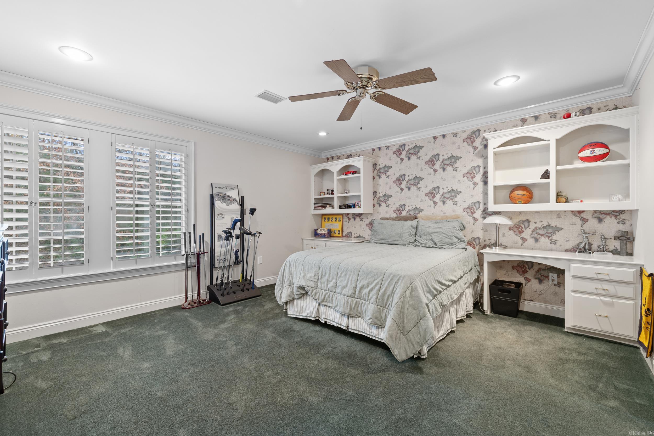 CLUB COVE - Residential