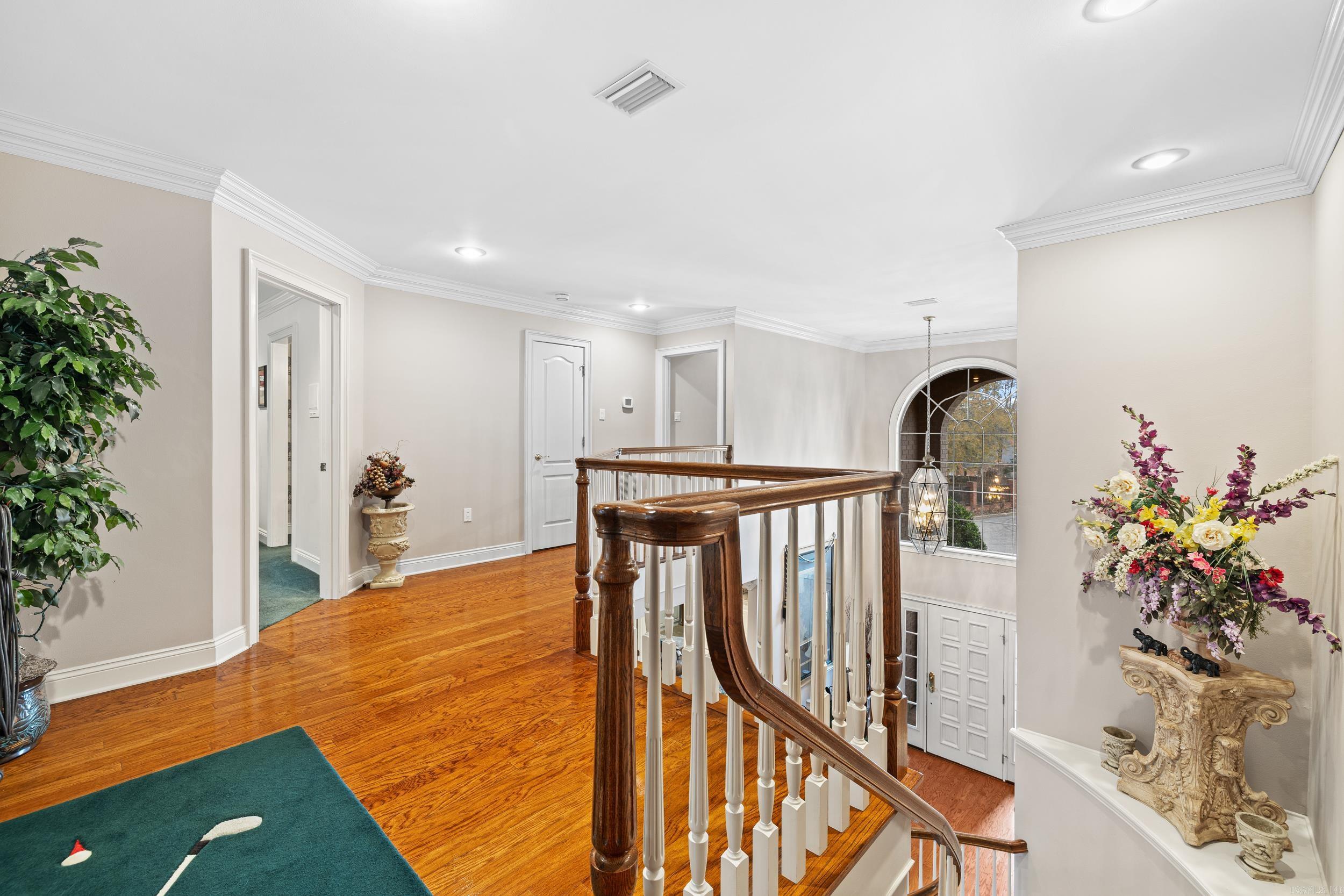 CLUB COVE - Residential