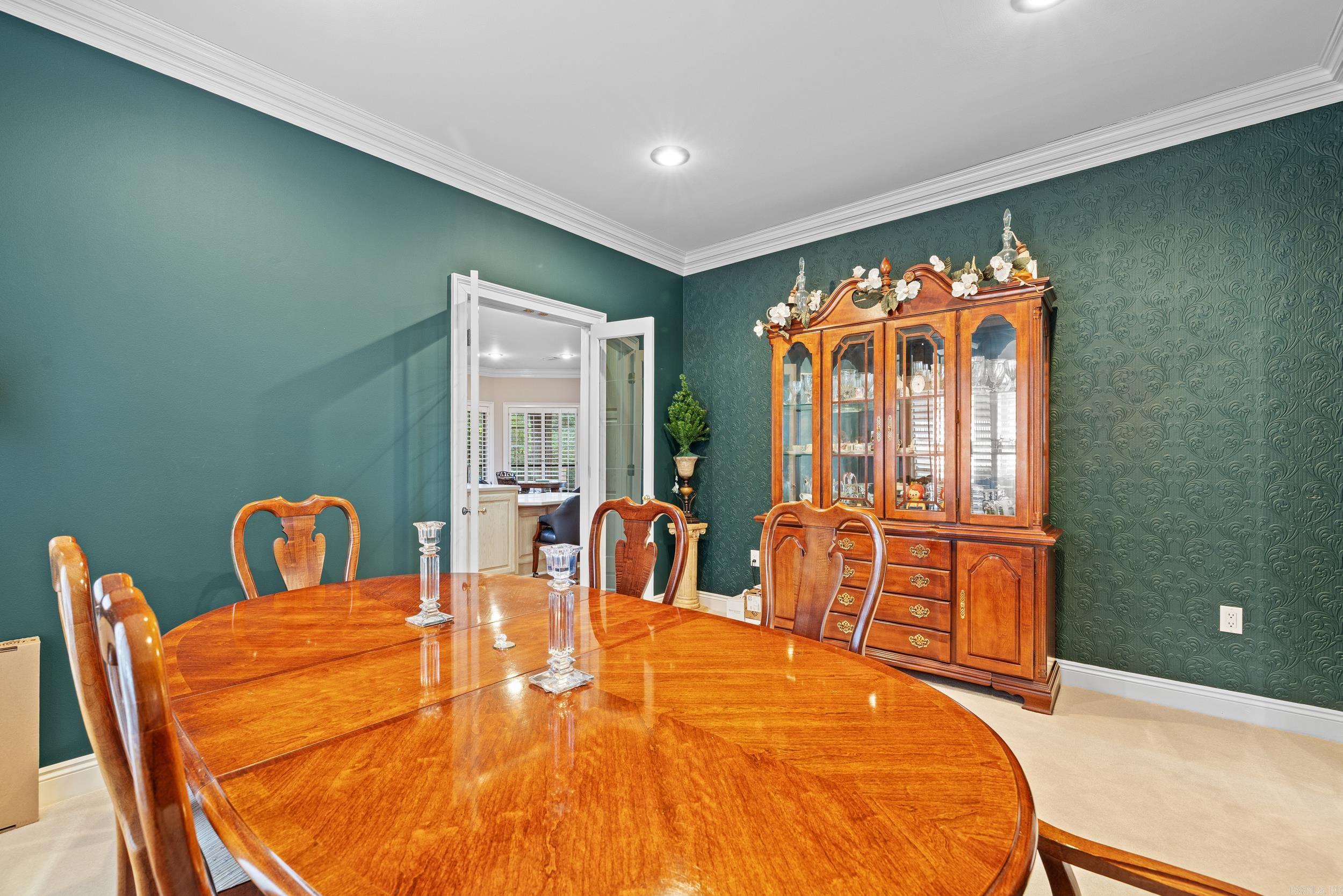 CLUB COVE - Residential