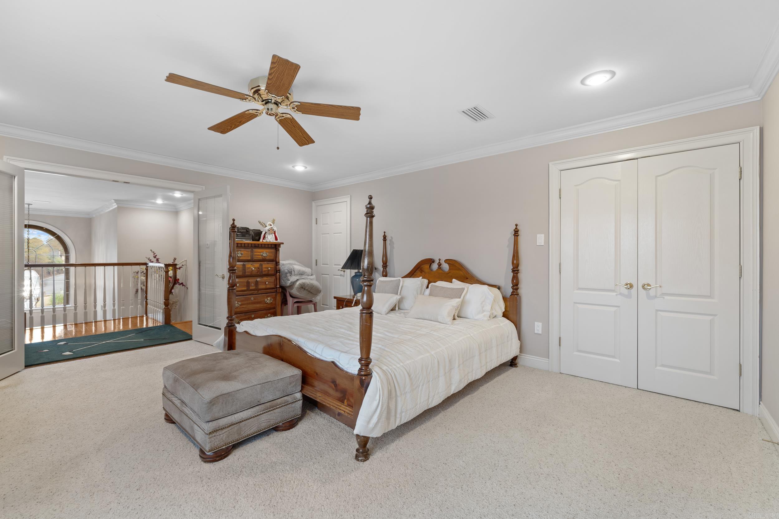 CLUB COVE - Residential