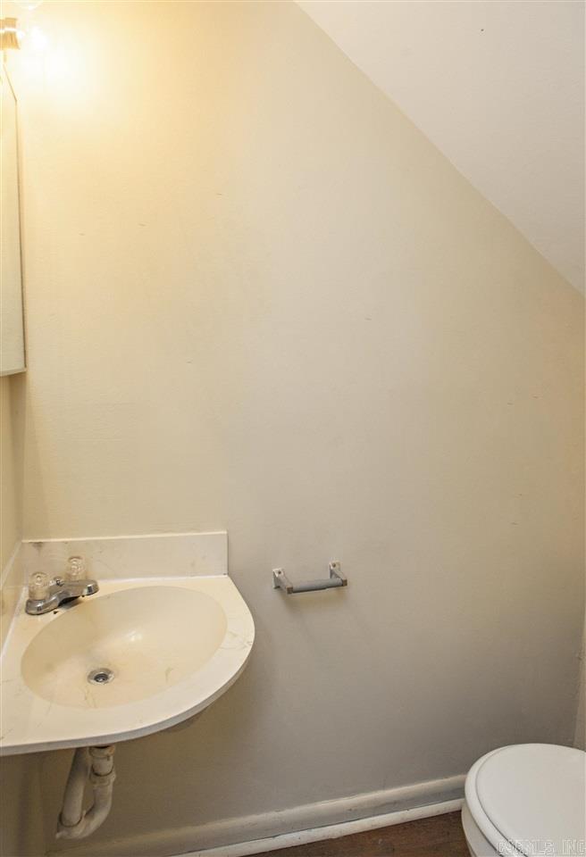 Burns Park - Residential Lease