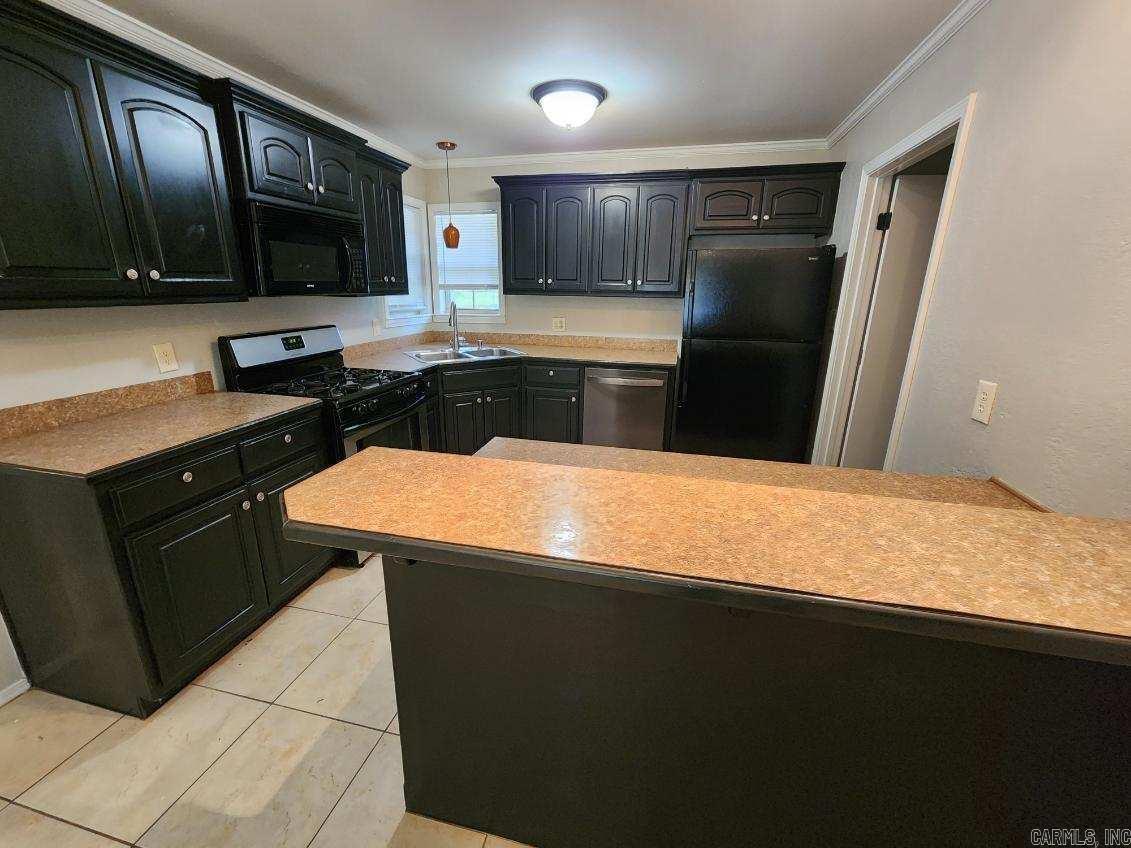 Couchwood Acres - Residential Lease