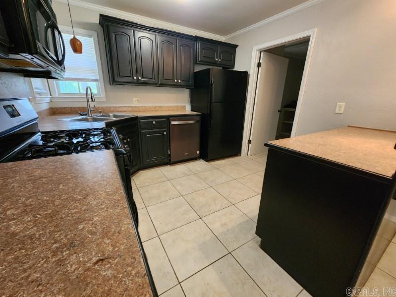 Couchwood Acres - Residential Lease