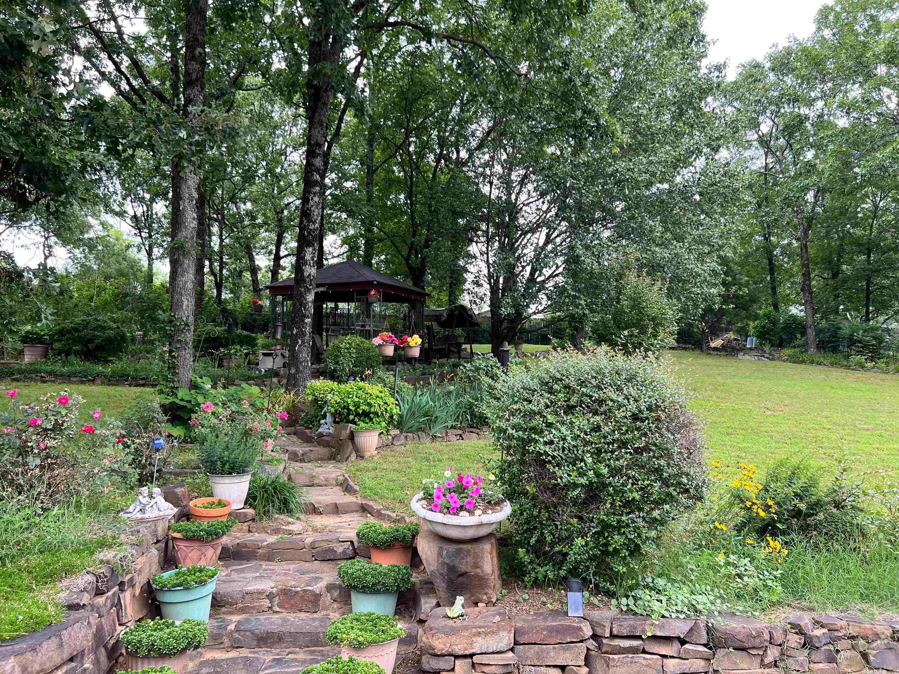 Sun Terrace Estates - Residential