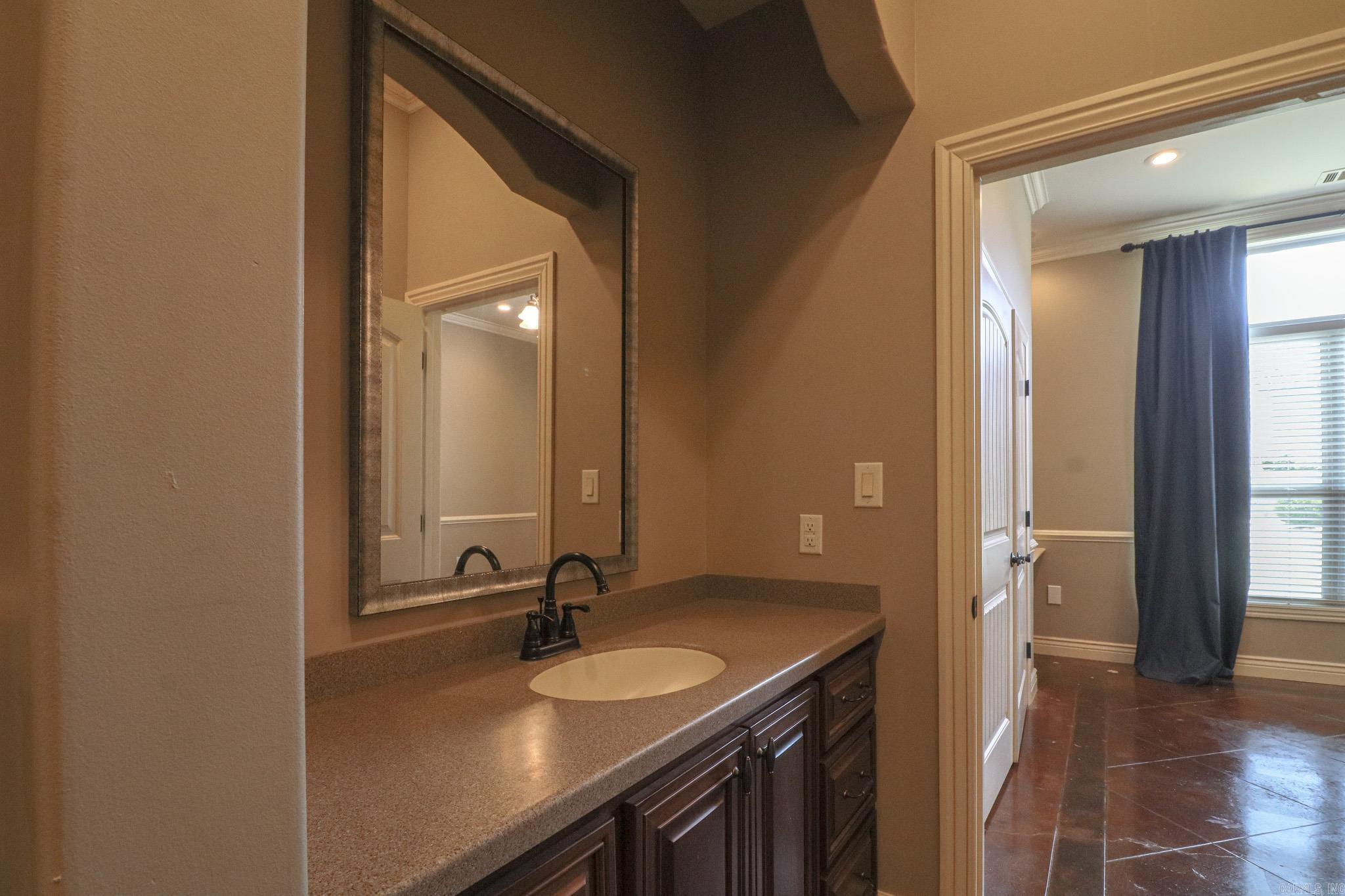 BARRINGTON PARK - Residential