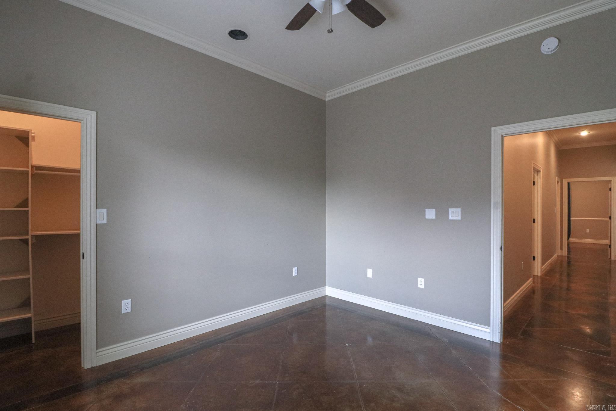 BARRINGTON PARK - Residential